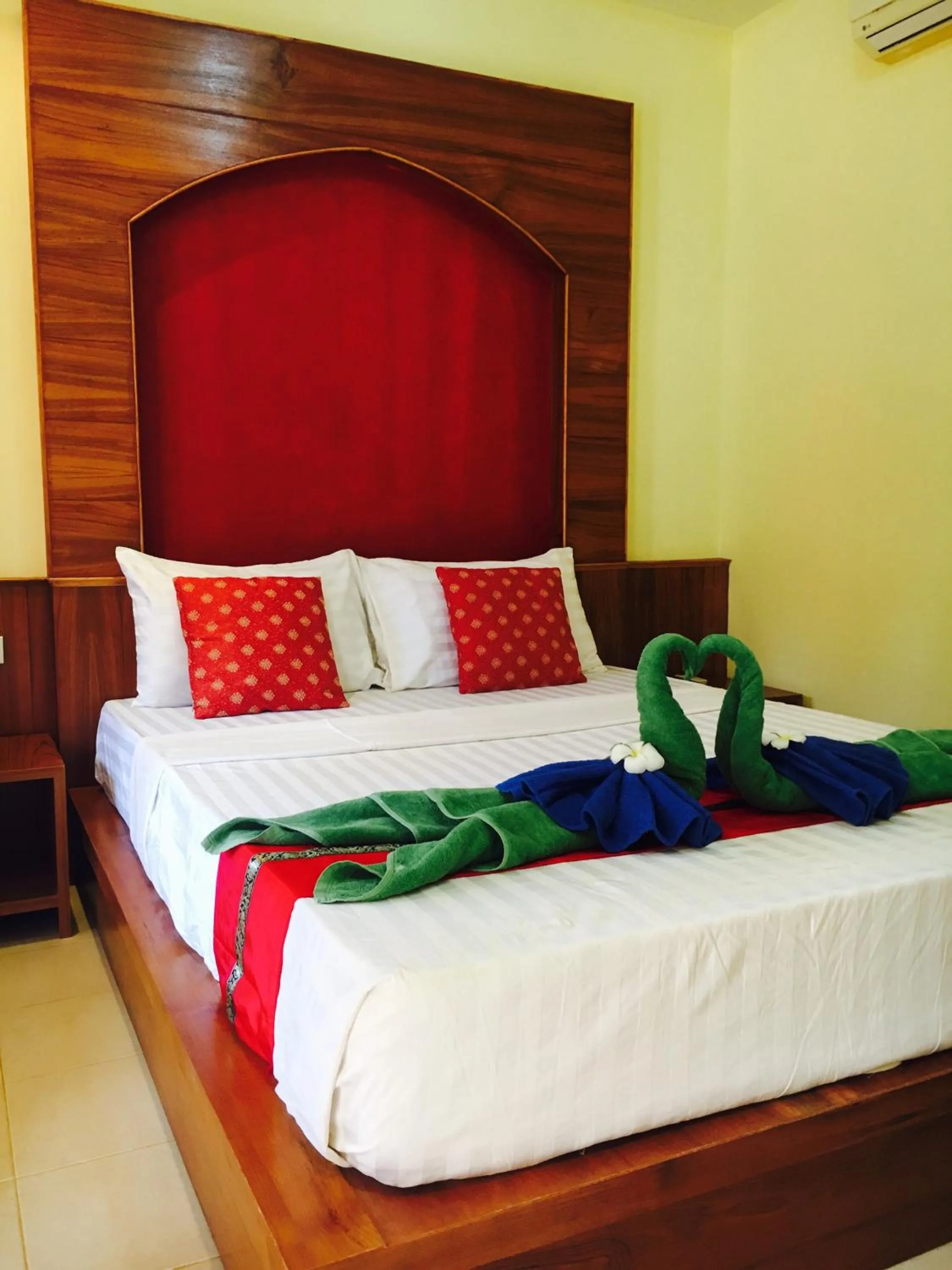 Bedroom, Bed in Lanta Paragon