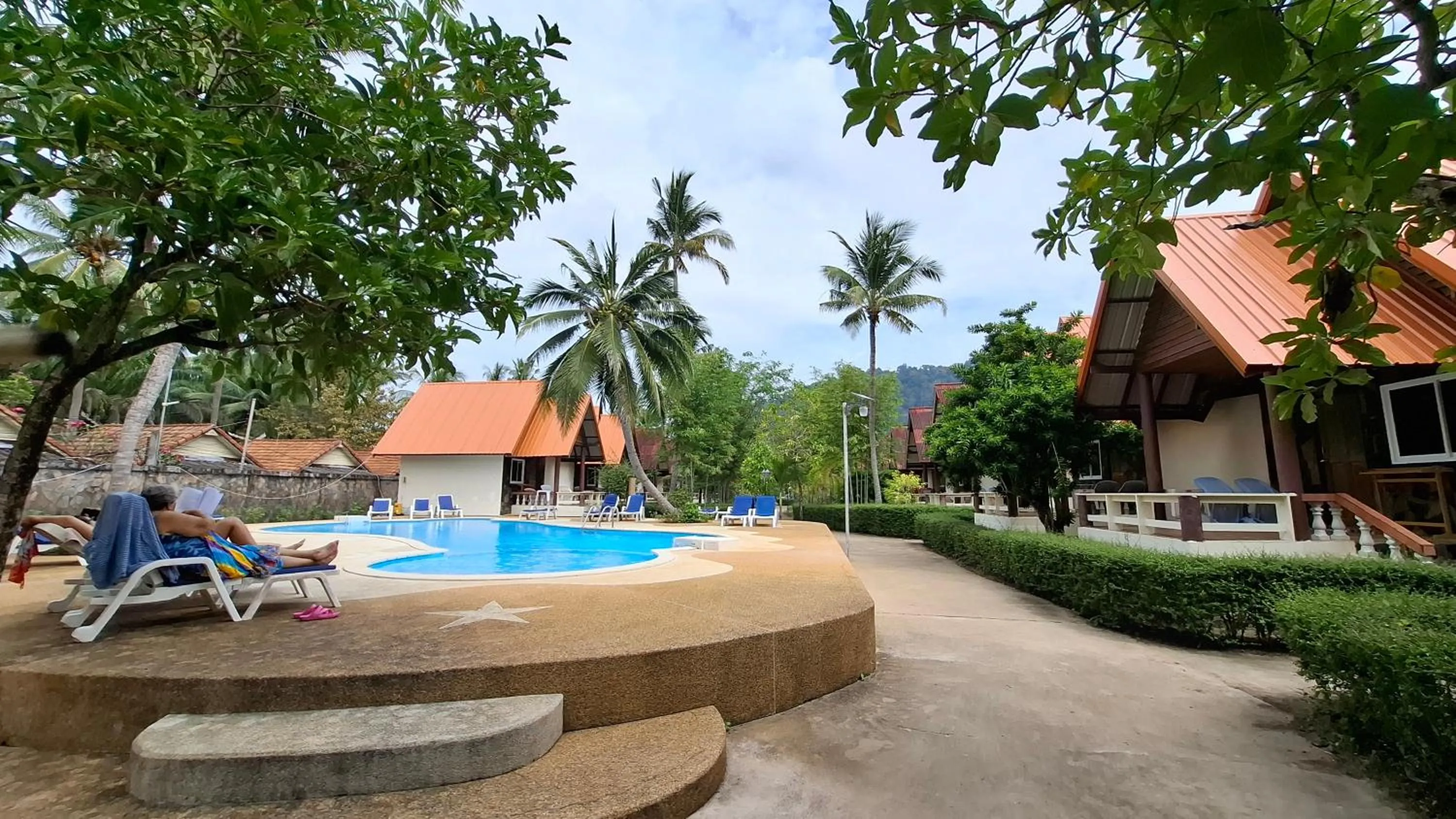 Spring in Lanta Summer House 1