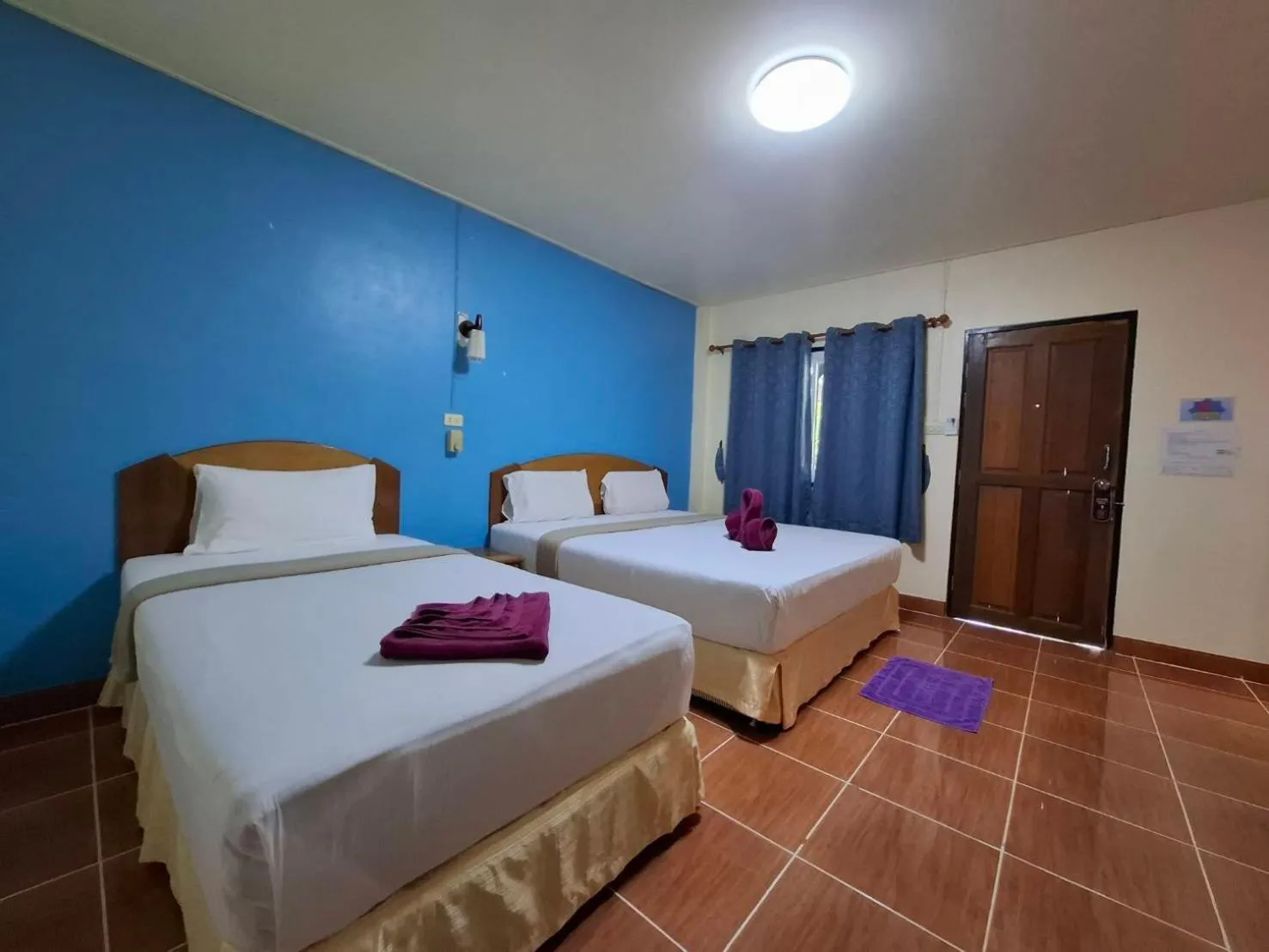 Photo of the whole room, Bed in Lanta Summer House 1