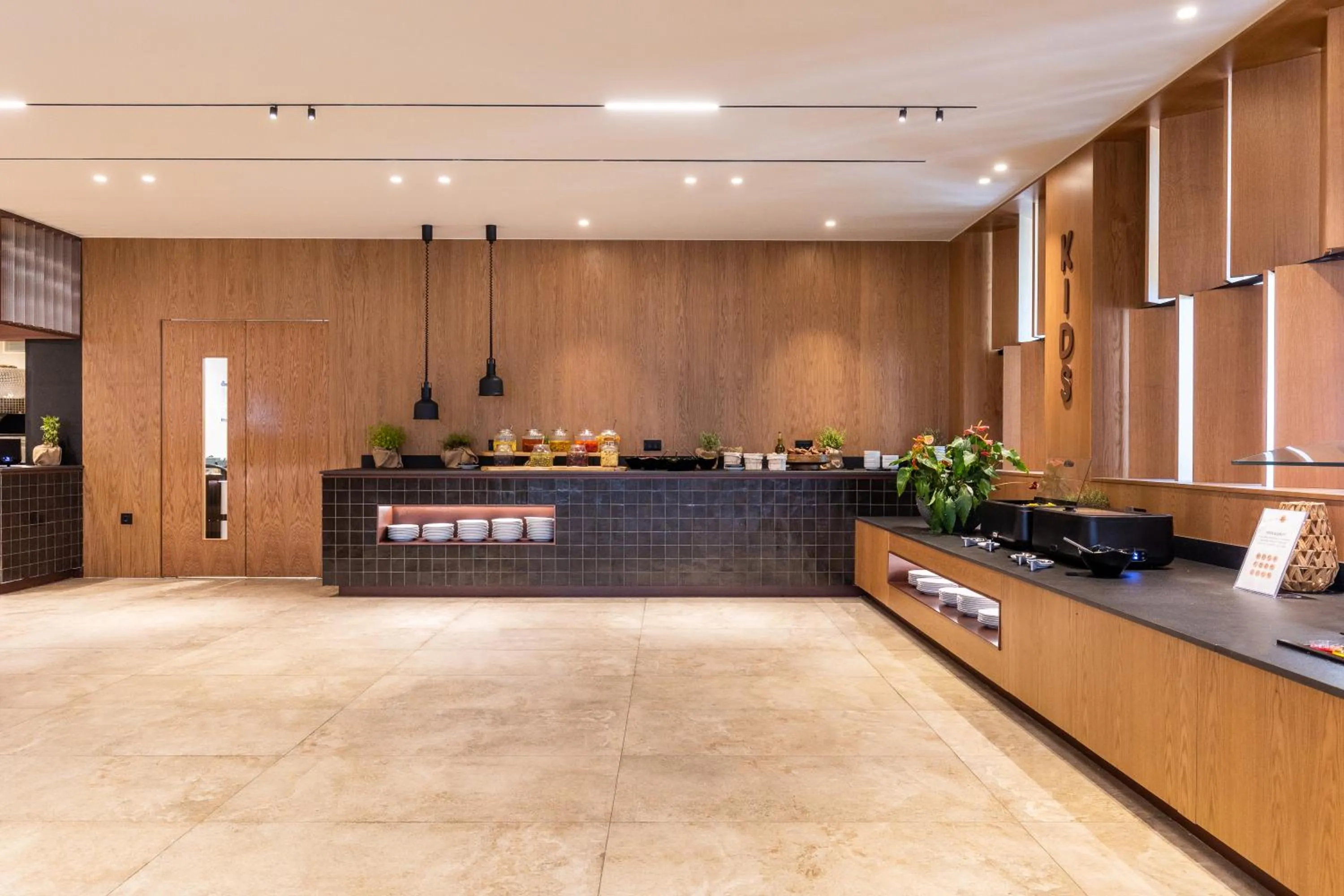 Buffet breakfast in Elios Hill