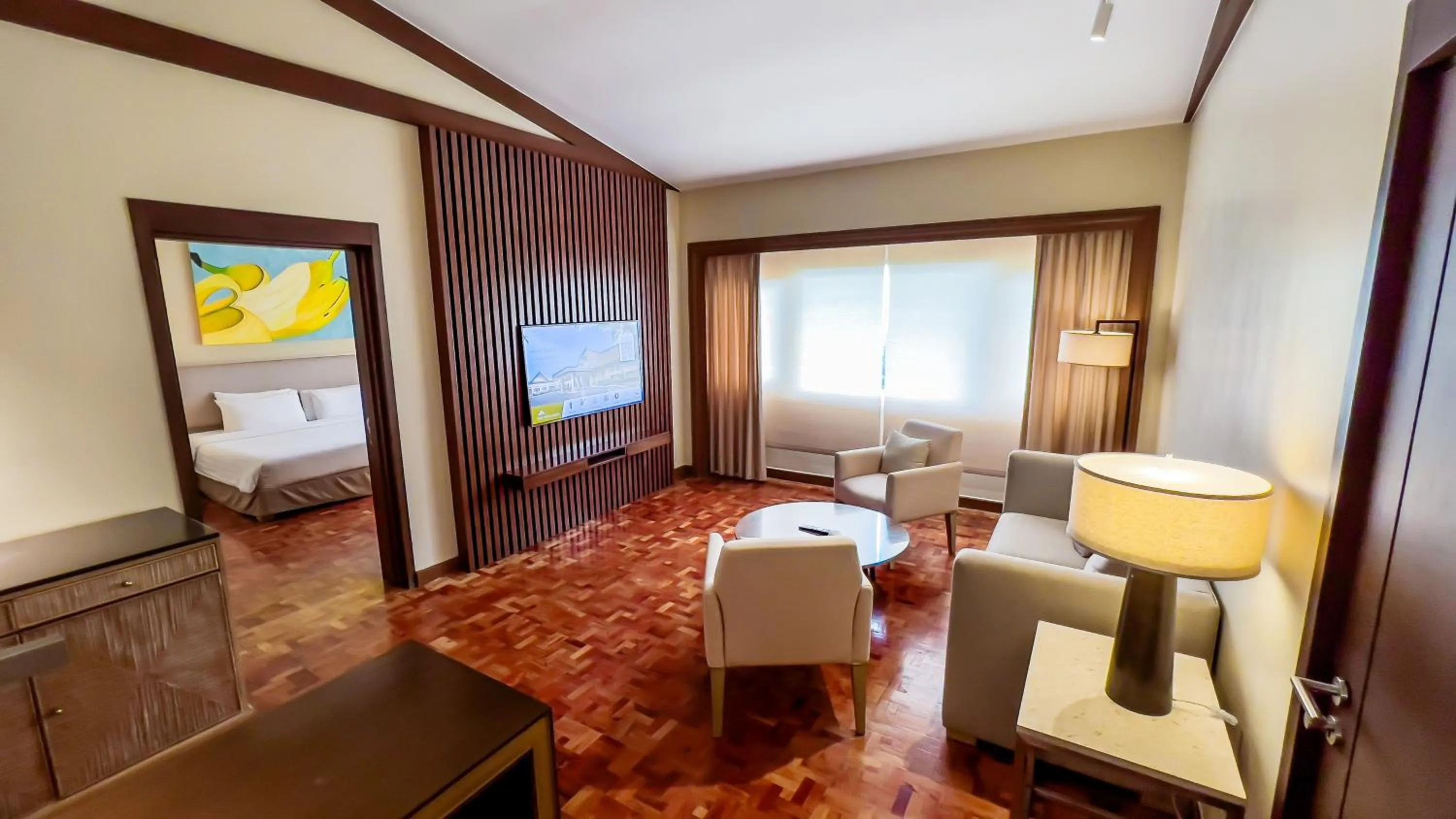 Bed in Taal Vista Hotel