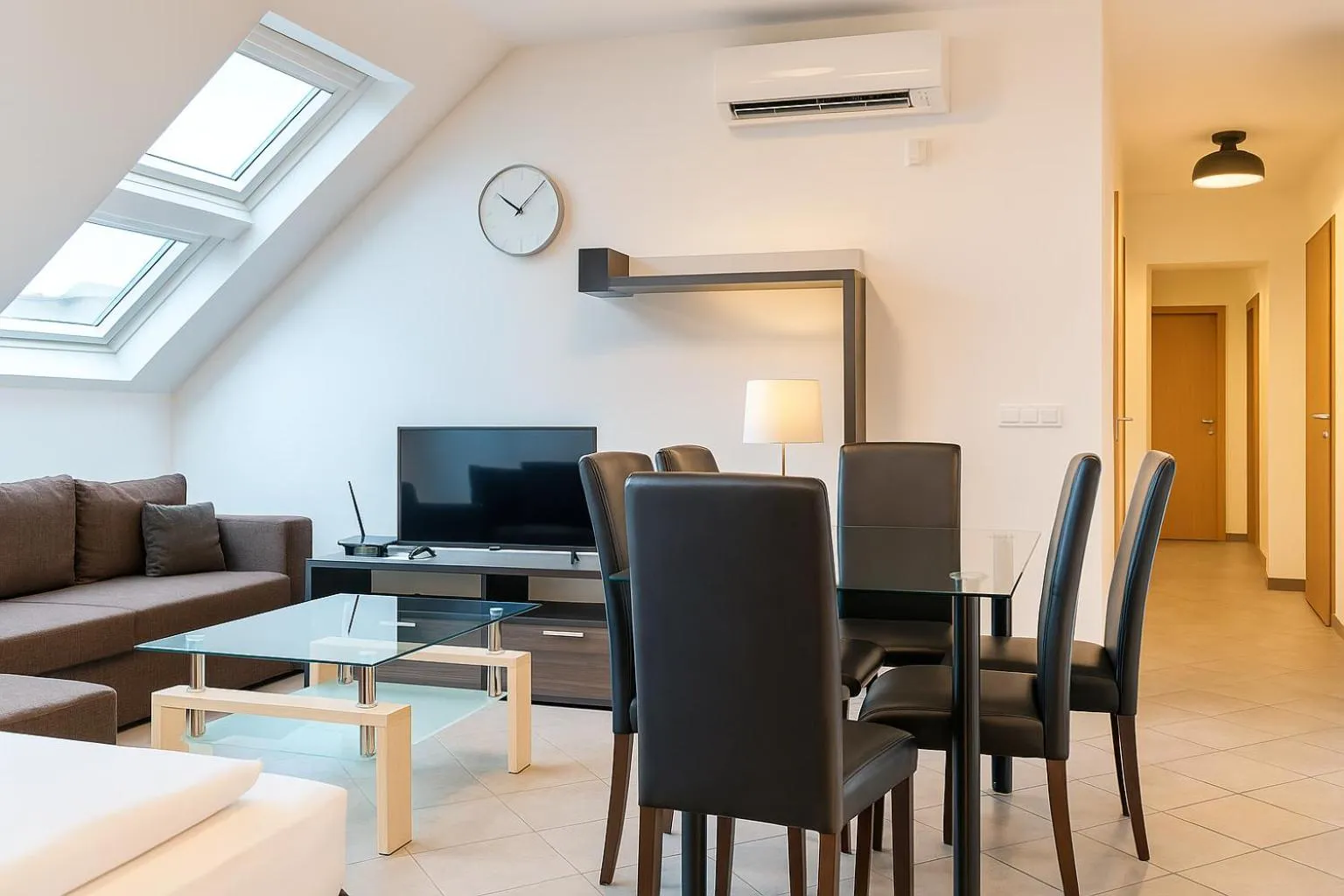 TV and multimedia in Made Inn Budapest