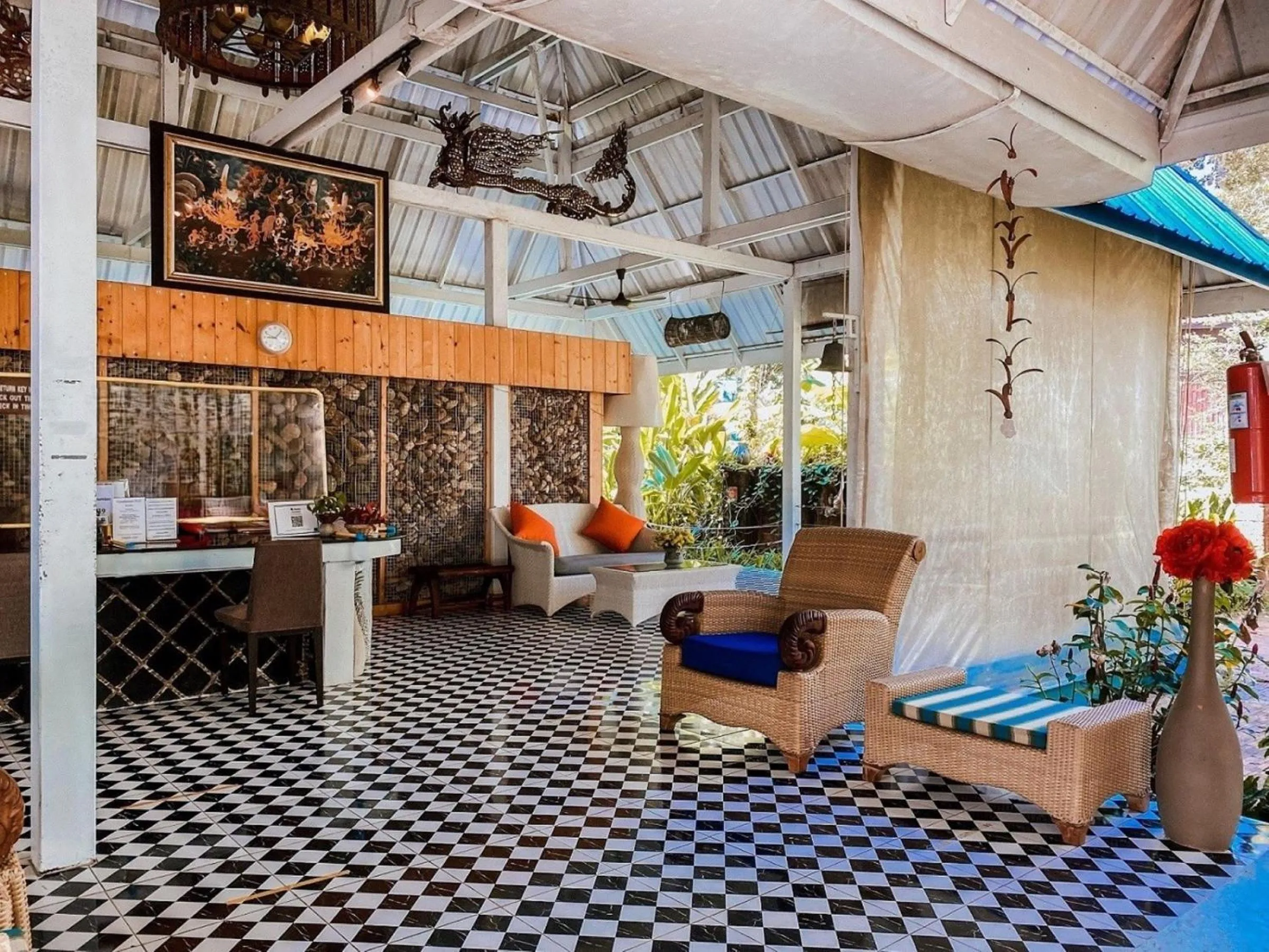 Lobby or reception in Koh Chang Cliff Beach Resort