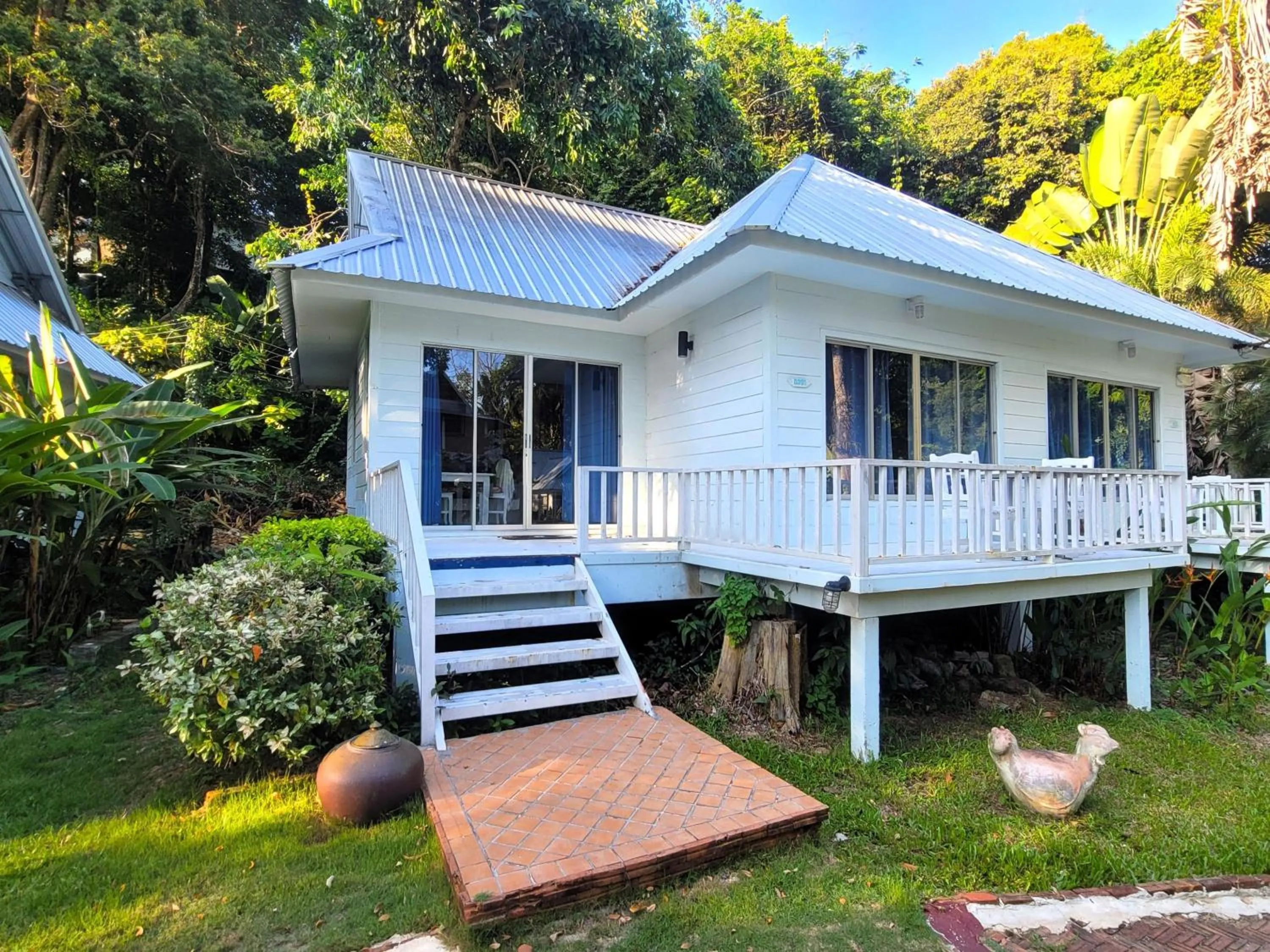 View (from property/room) in Koh Chang Cliff Beach Resort