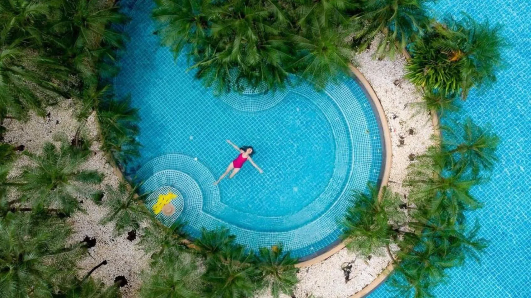 Swimming pool, Bird's-eye View in Duangjitt Resort and Spa - SHA Plus