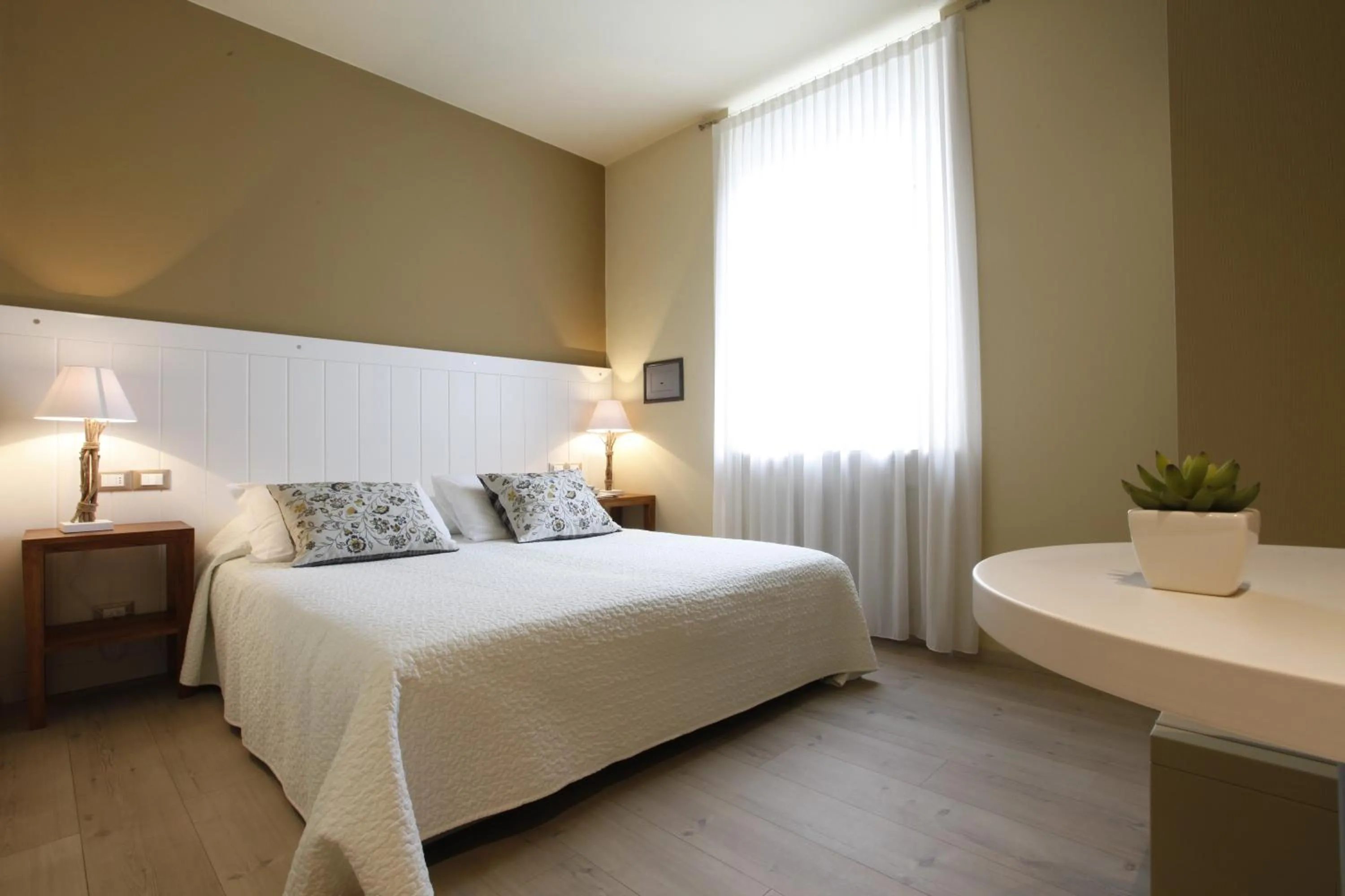 Photo of the whole room, Bed in Hotel Liberty