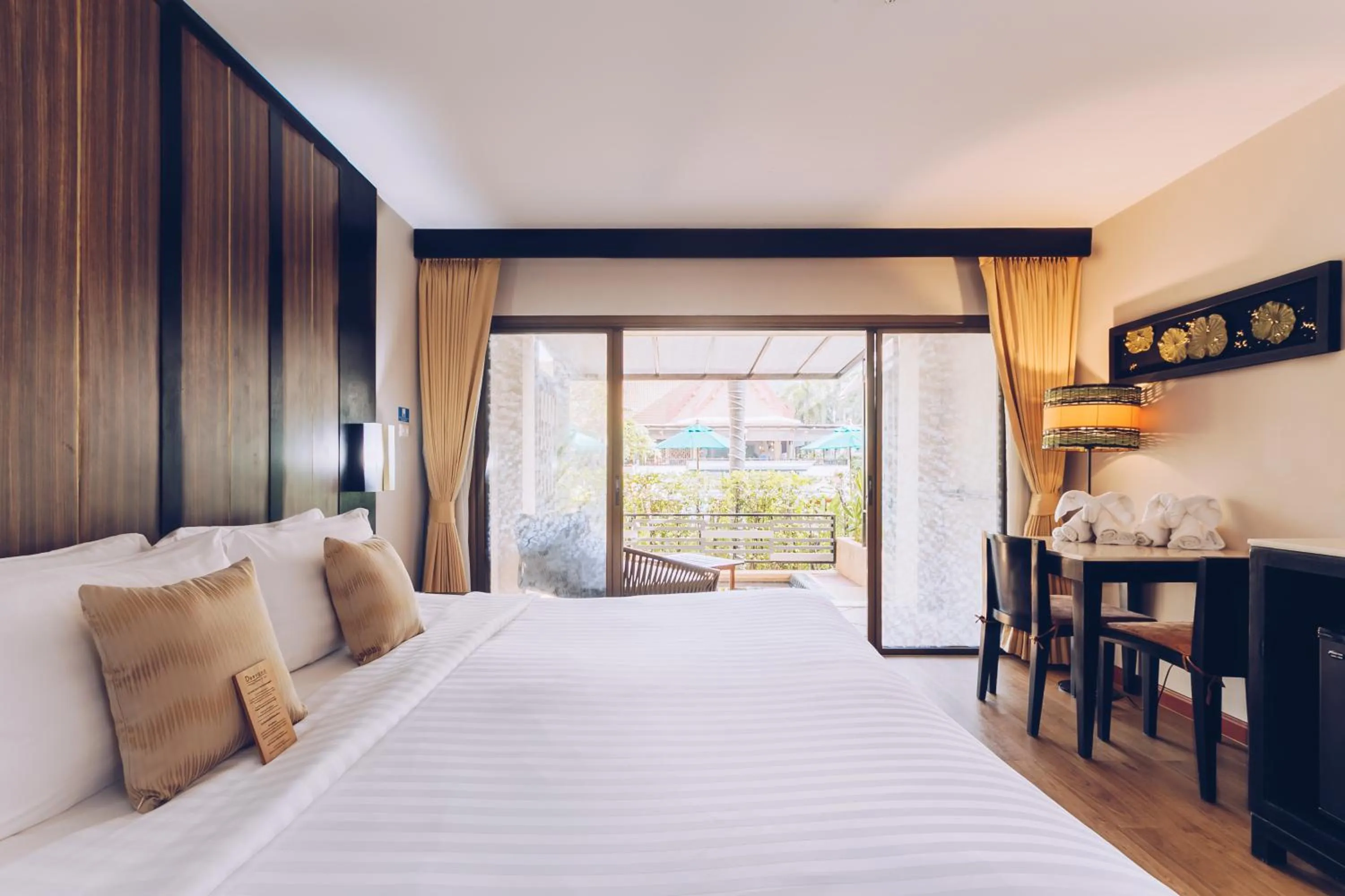Photo of the whole room, Bed in Deevana Patong Resort & Spa