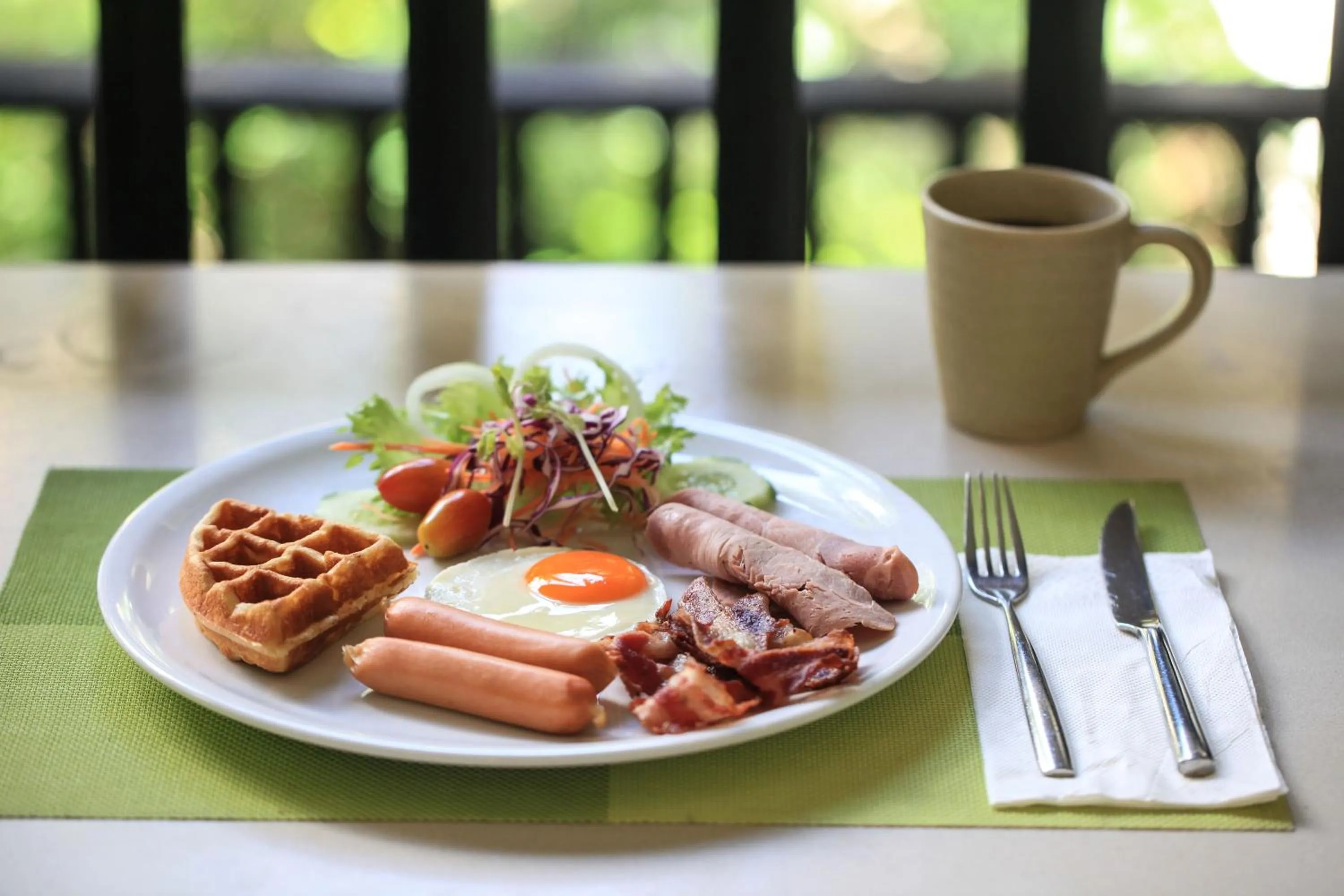 Food in Deevana Patong Resort & Spa