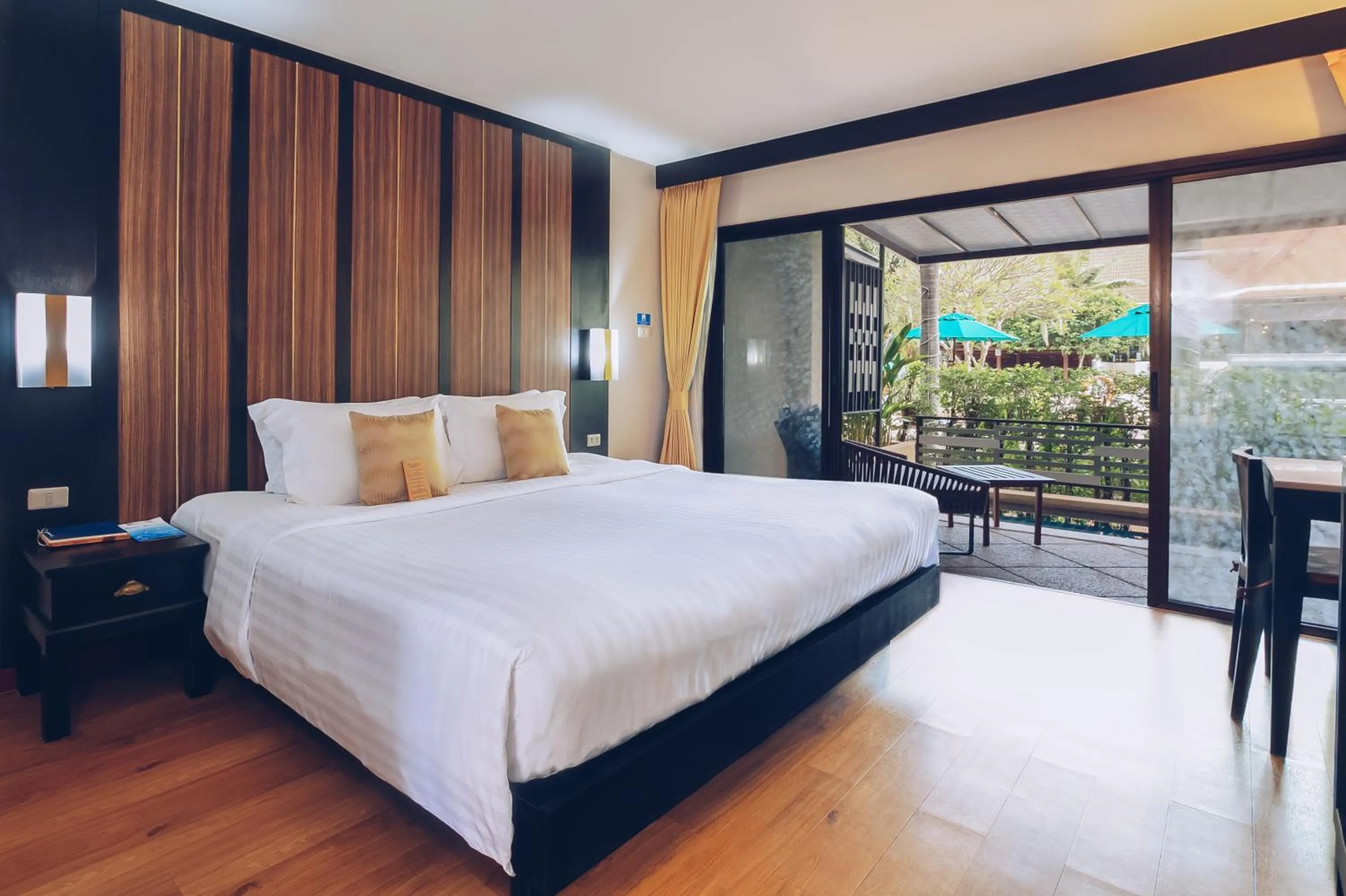 Photo of the whole room, Bed in Deevana Patong Resort & Spa