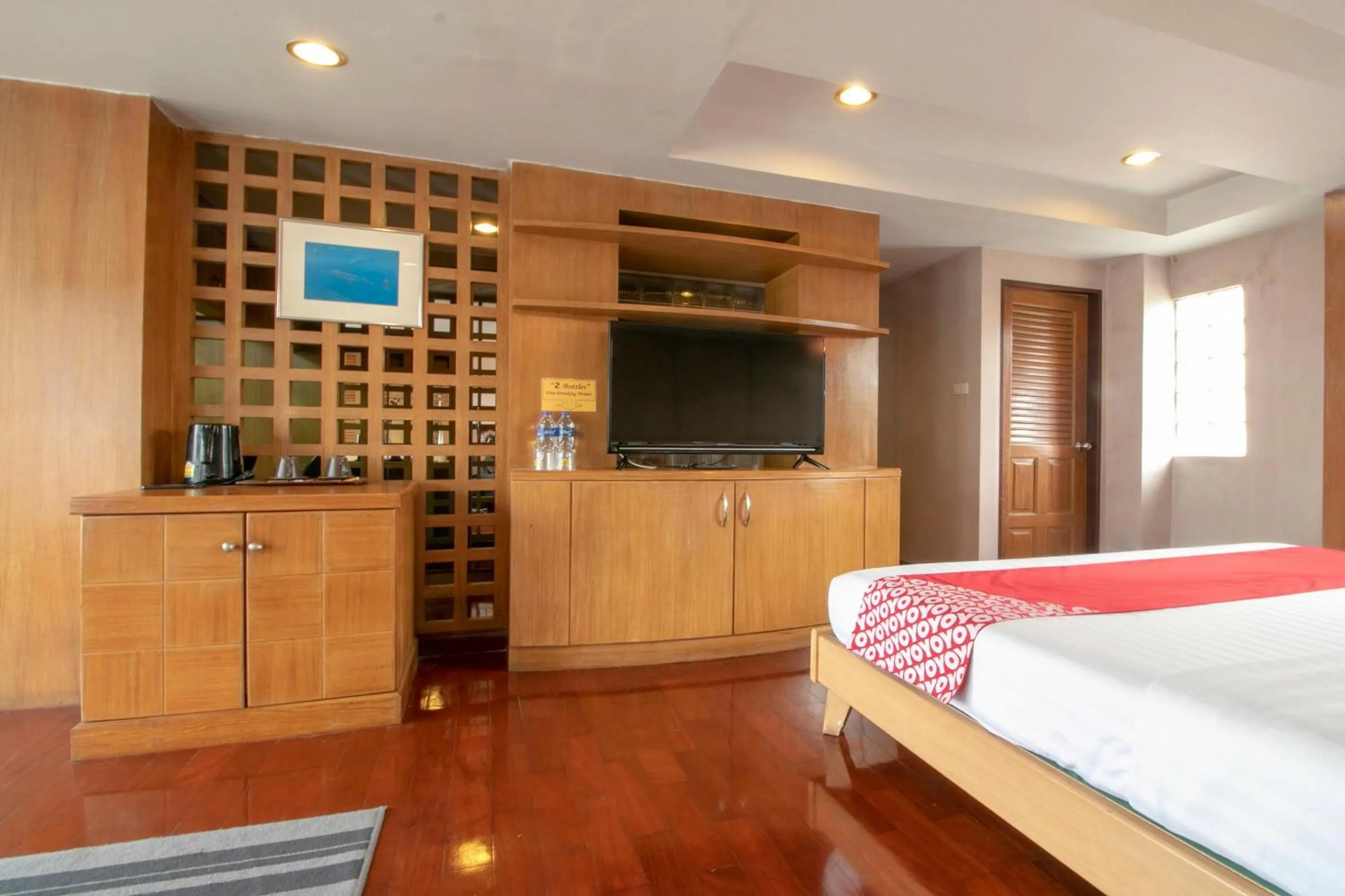 Bedroom, Bed in Hotel Win Long