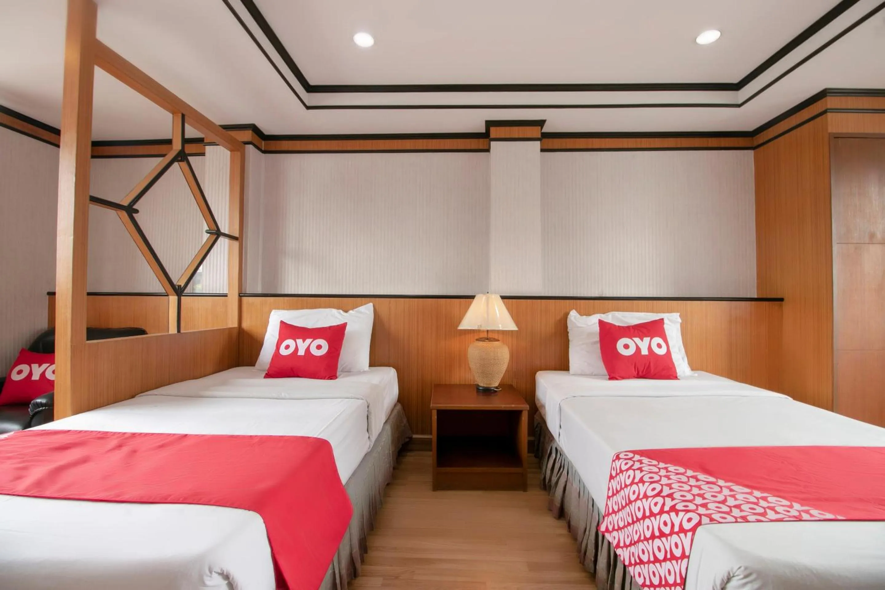 Bedroom, Bed in Hotel Win Long