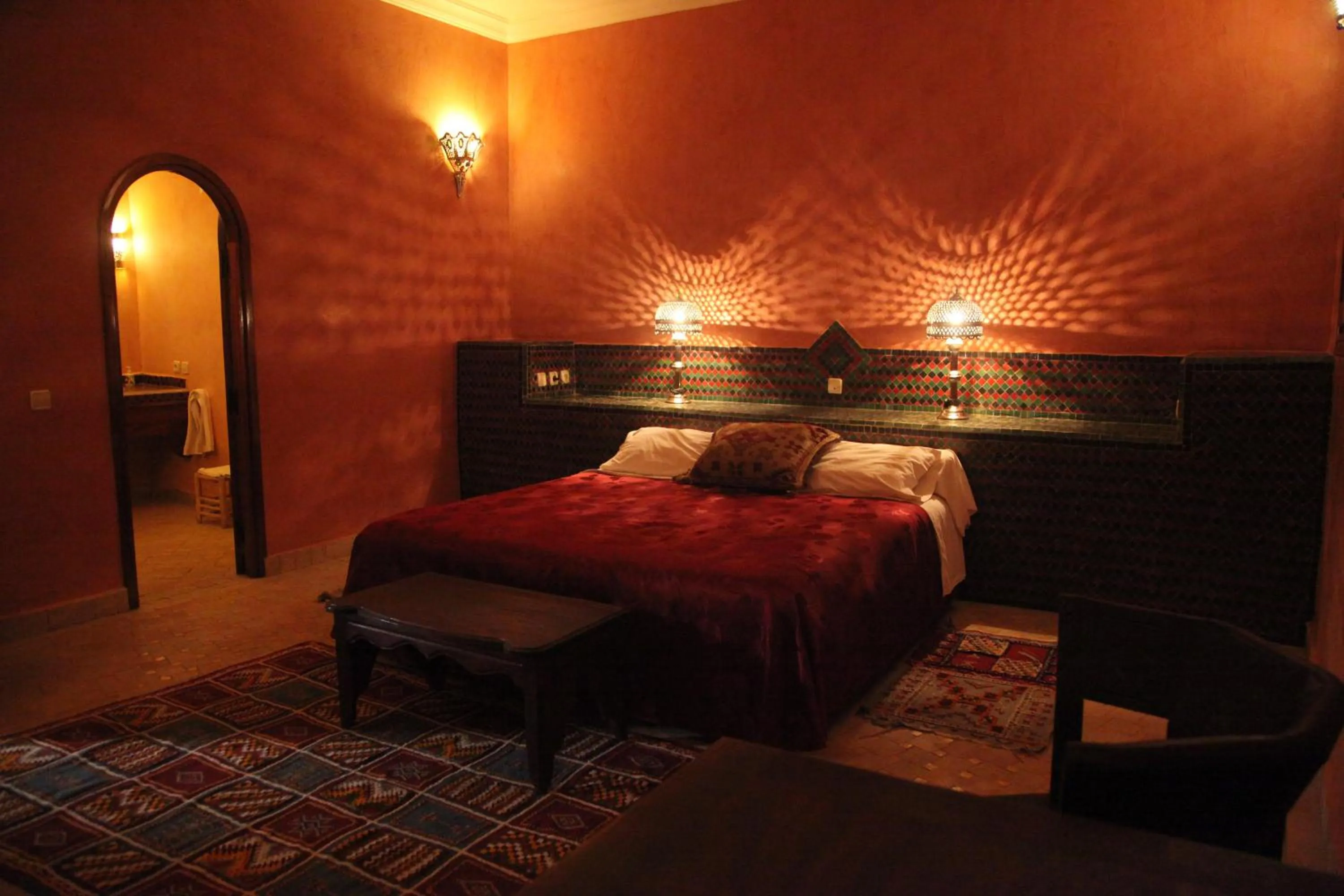 Bed in Hotel Kasbah Azalay