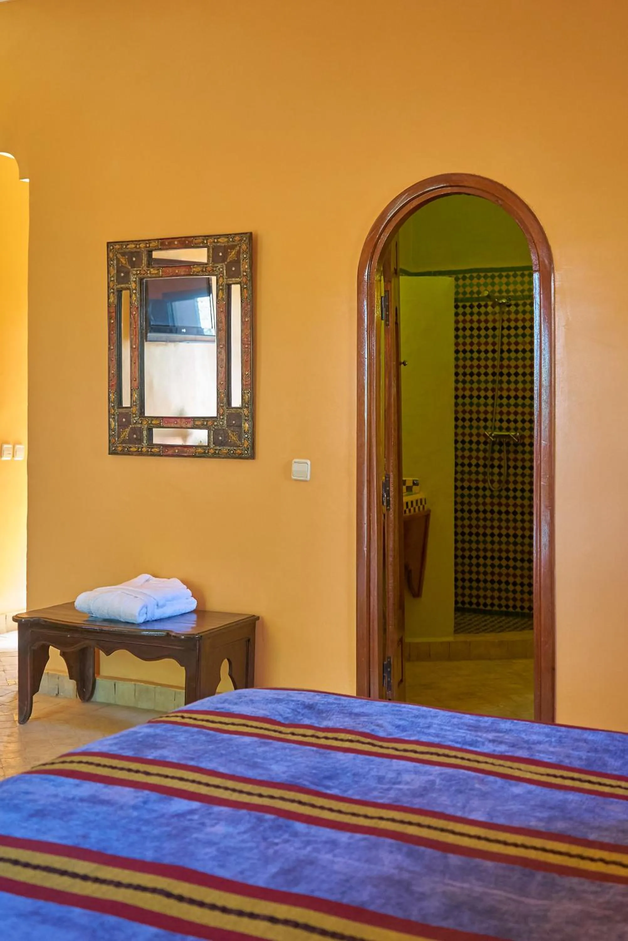 Bed in Hotel Kasbah Azalay