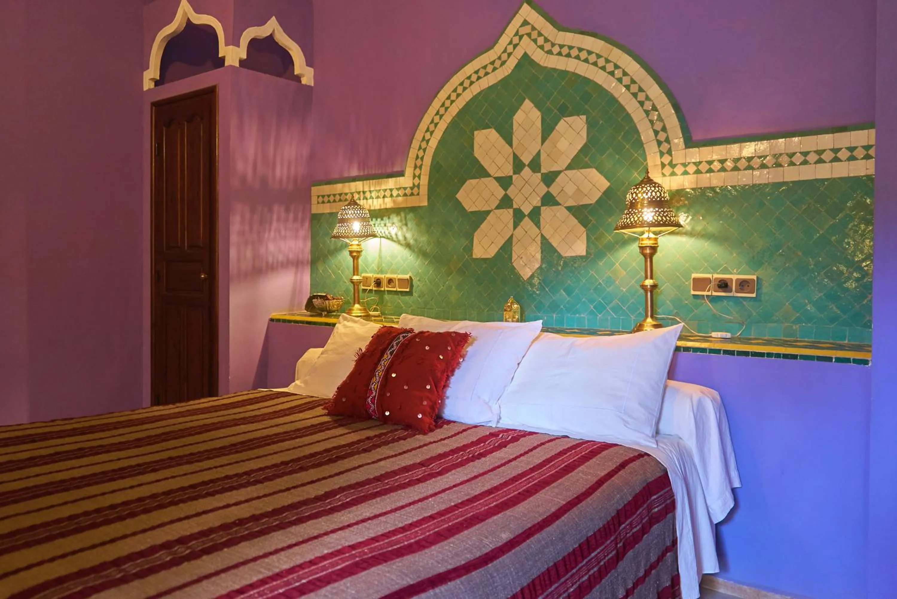 Bed in Hotel Kasbah Azalay