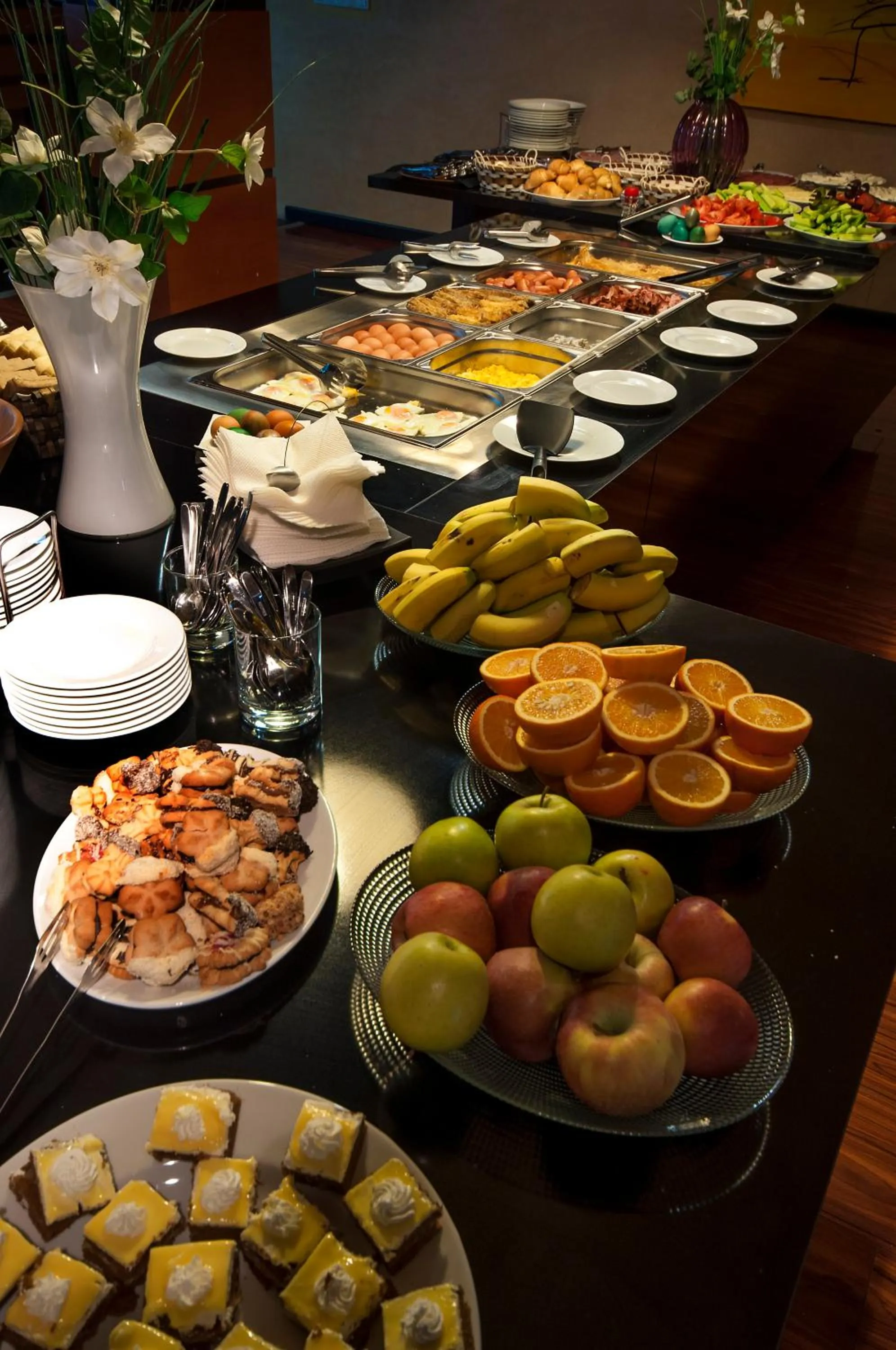 Continental breakfast in Saint George Palace Aparthotel
