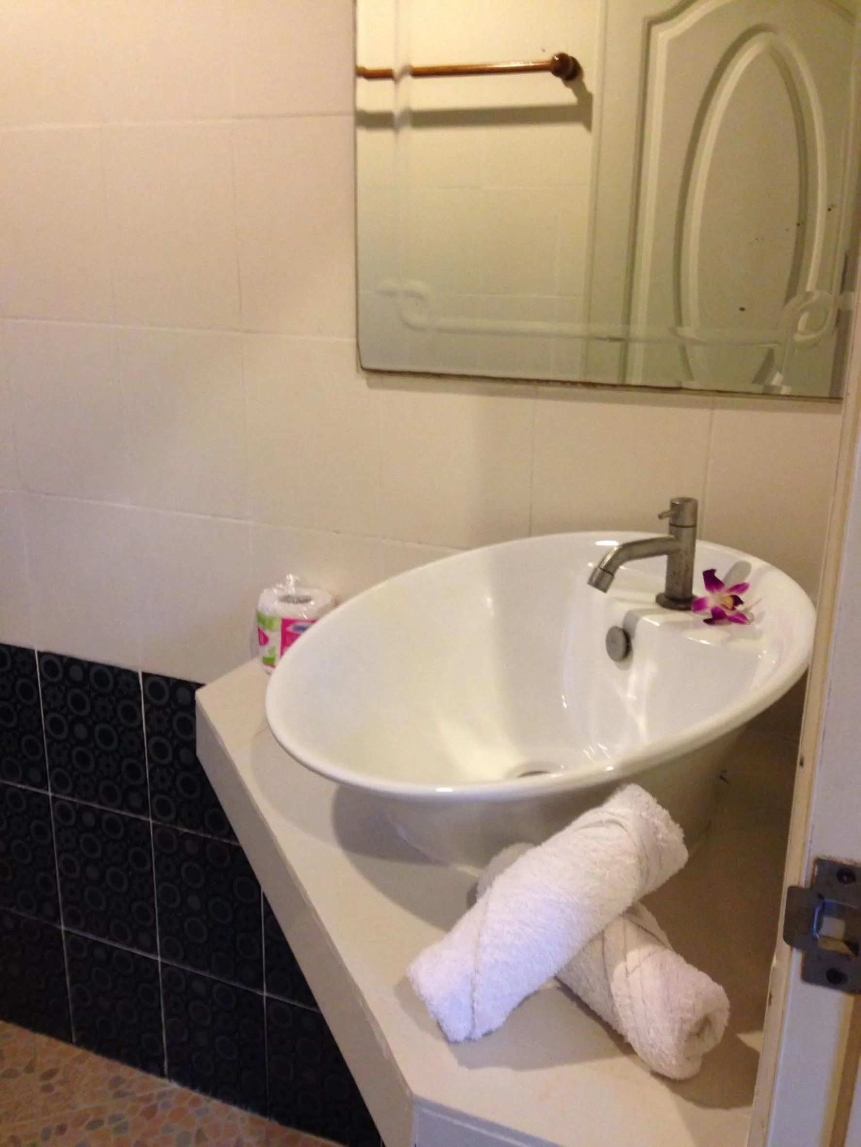 Bathroom in Baan Pakgasri Hideaway