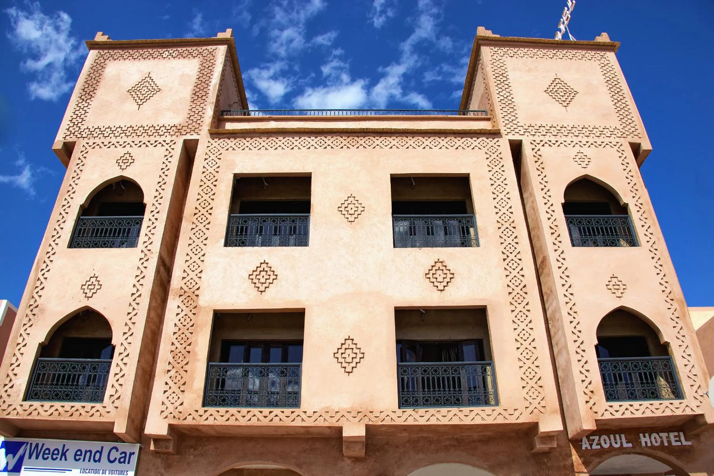 Facade/entrance in Hotel Azoul
