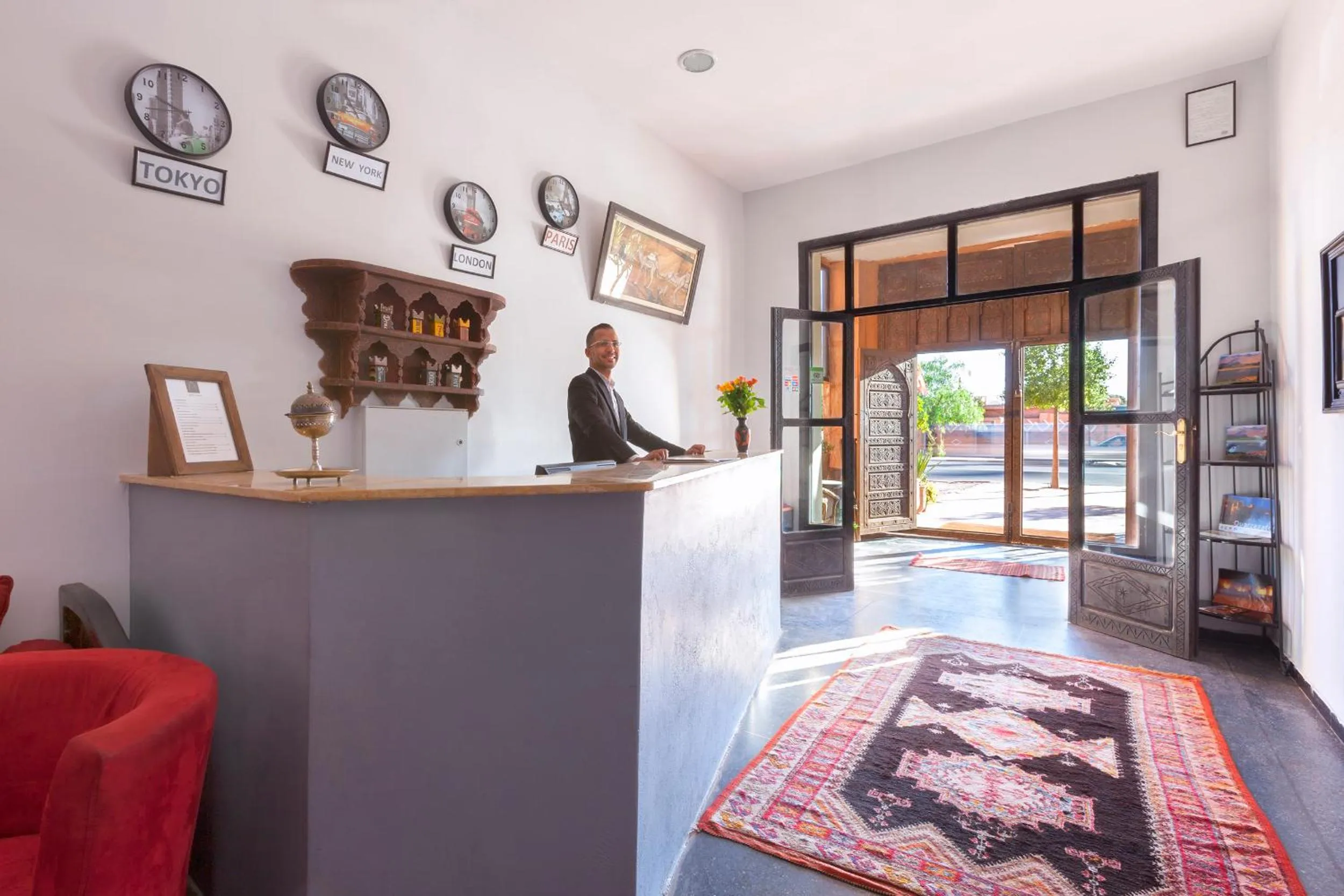 People in Hotel Azoul