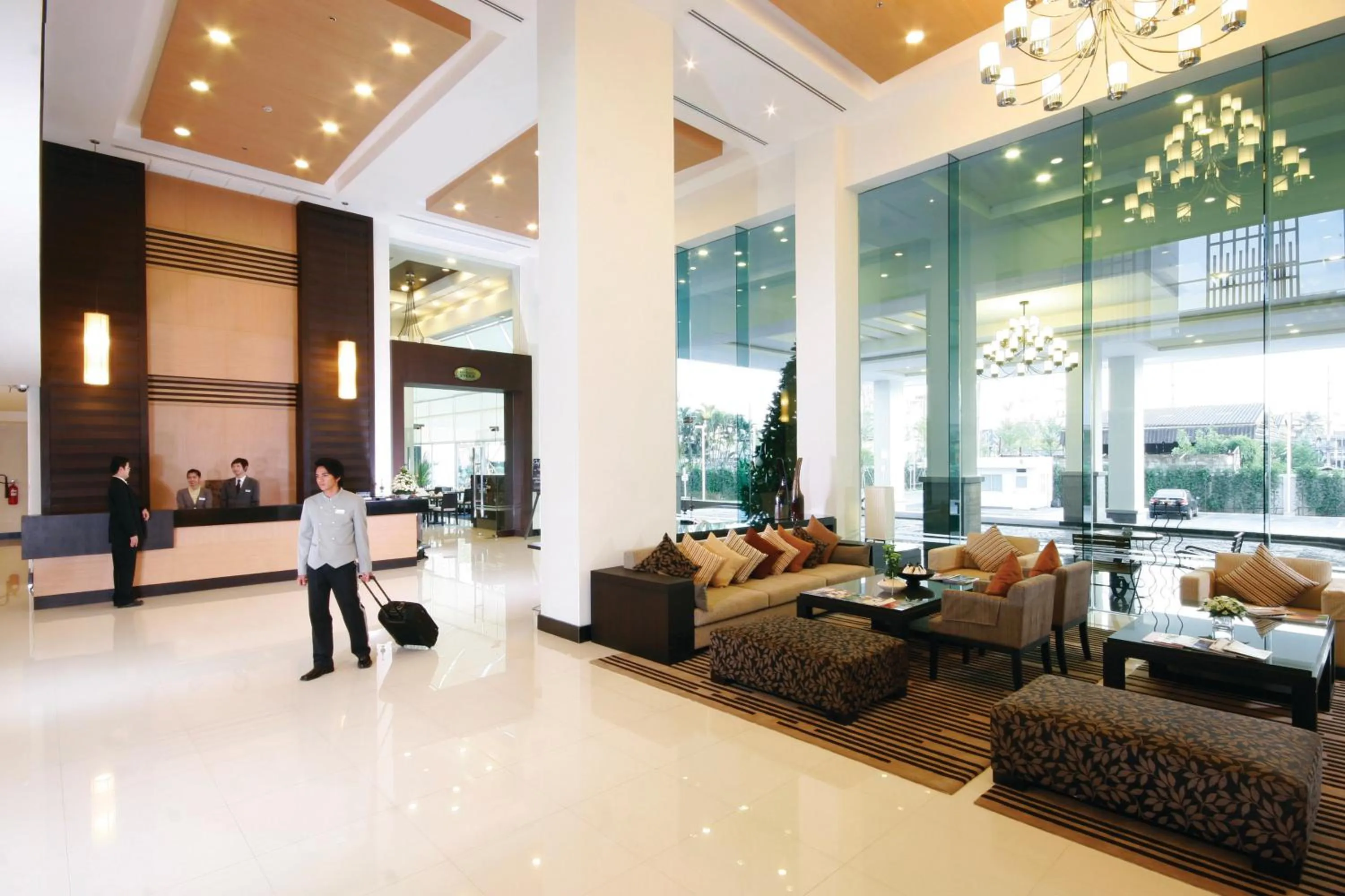 Lobby or reception in Kantary Hotel Kabinburi
