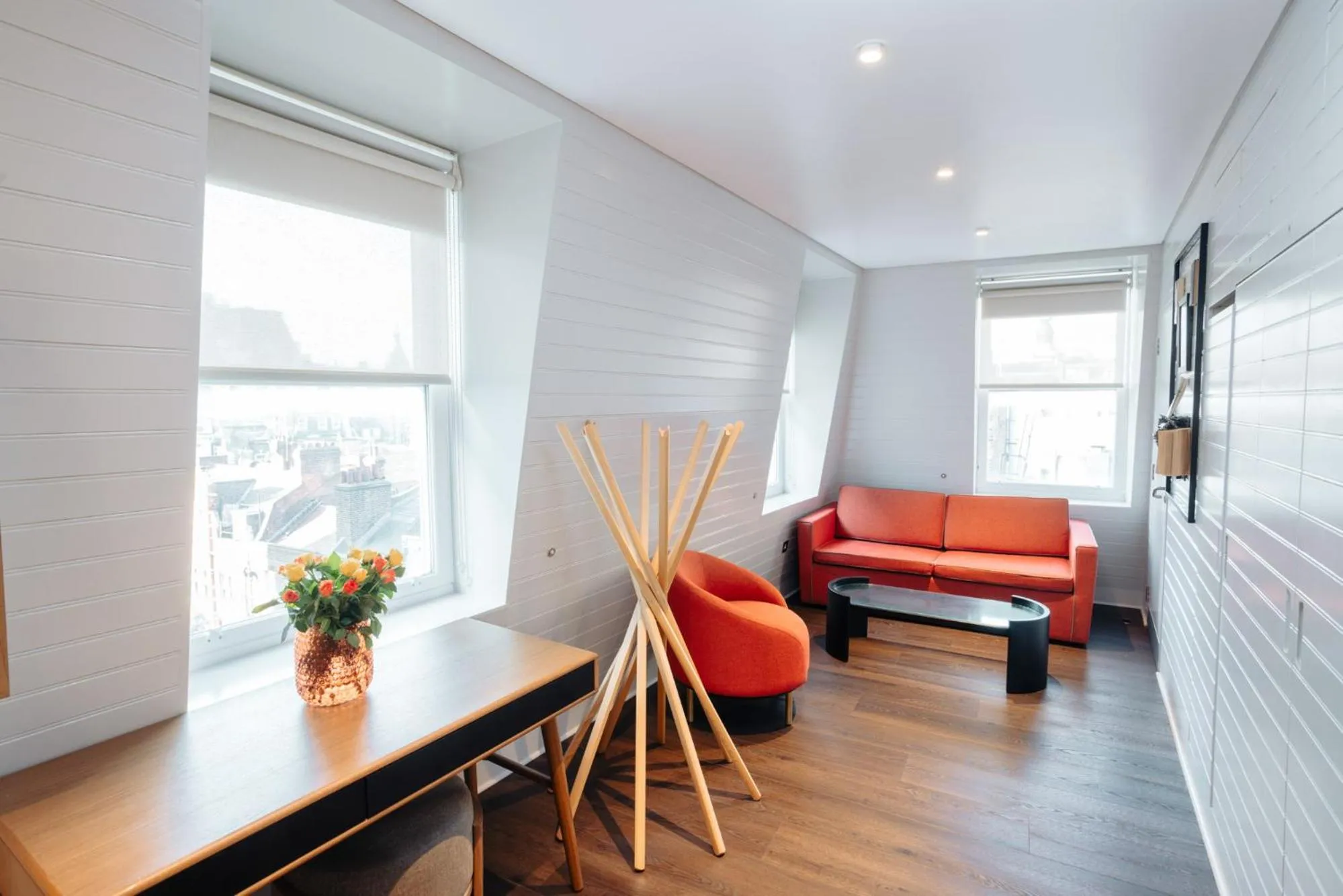 Living room in Leicester House Hotel
