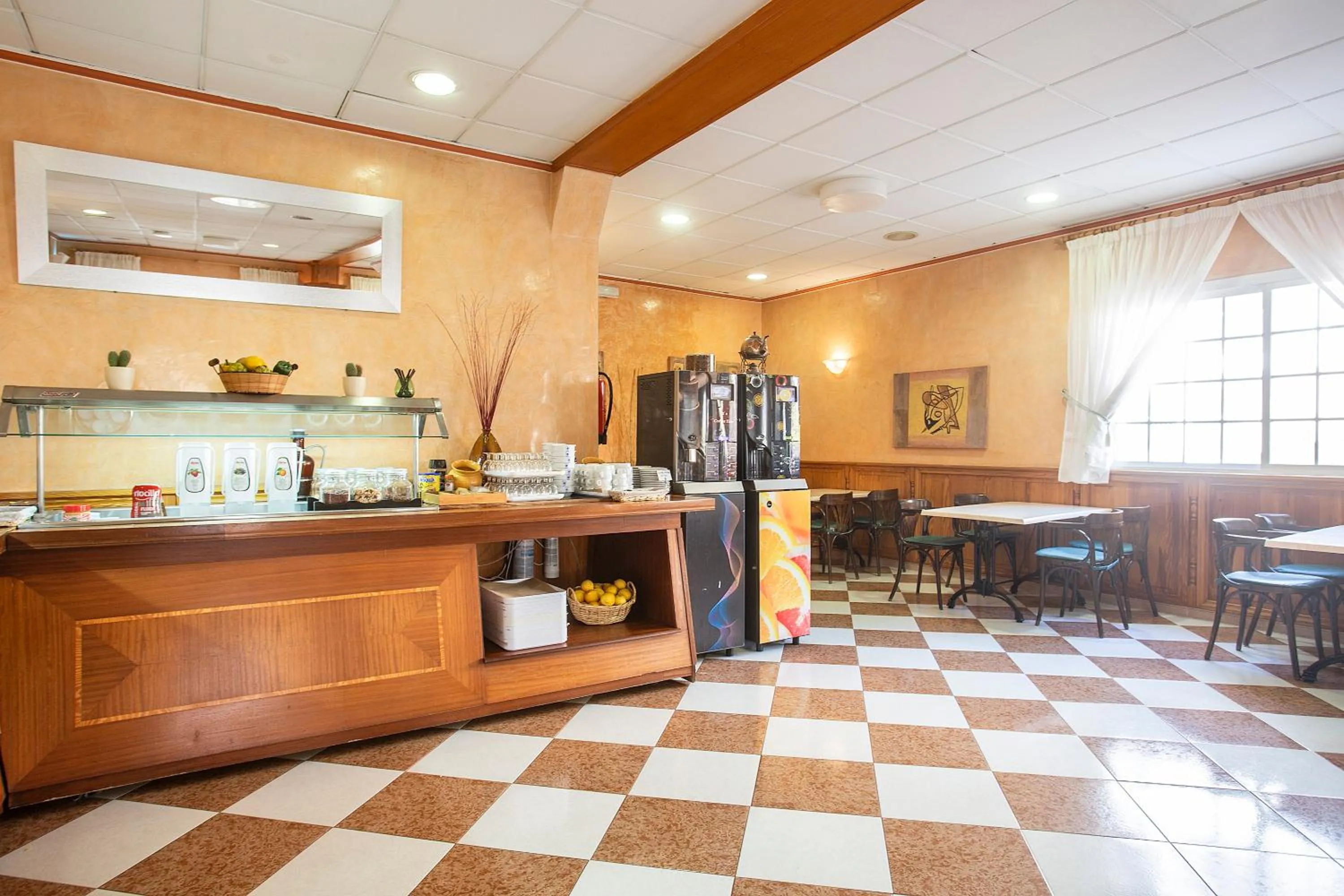 Restaurant/places to eat in Hotel Playa Sol