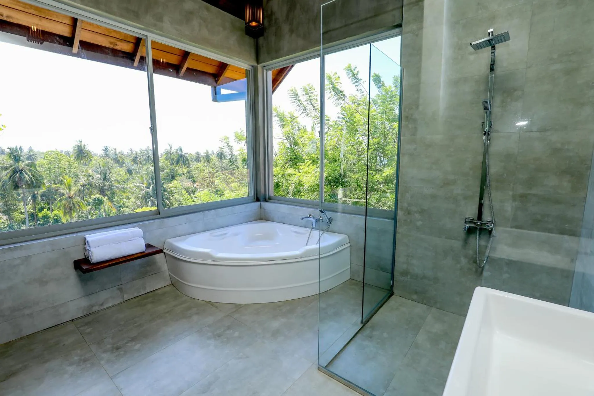 Bathroom in Somerset Mirissa Eco