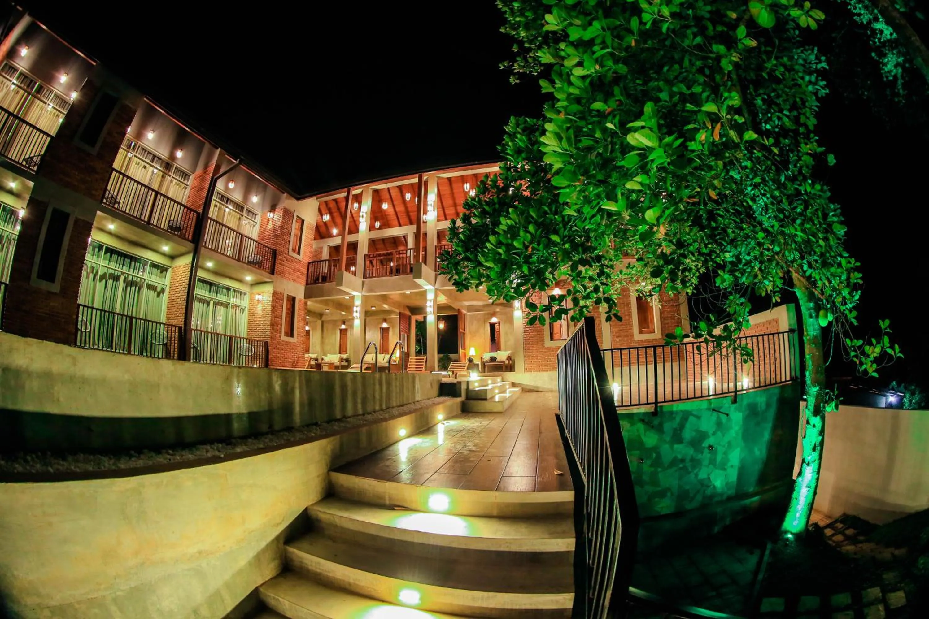 Garden in Somerset Mirissa Eco