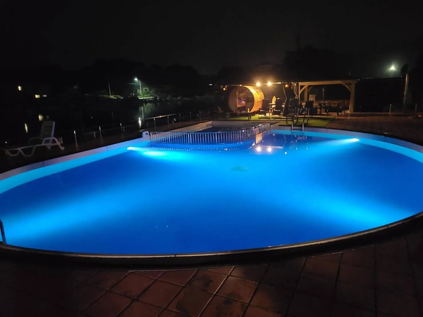 Swimming pool in Tabistヴィラダイオーリゾート伊勢志摩