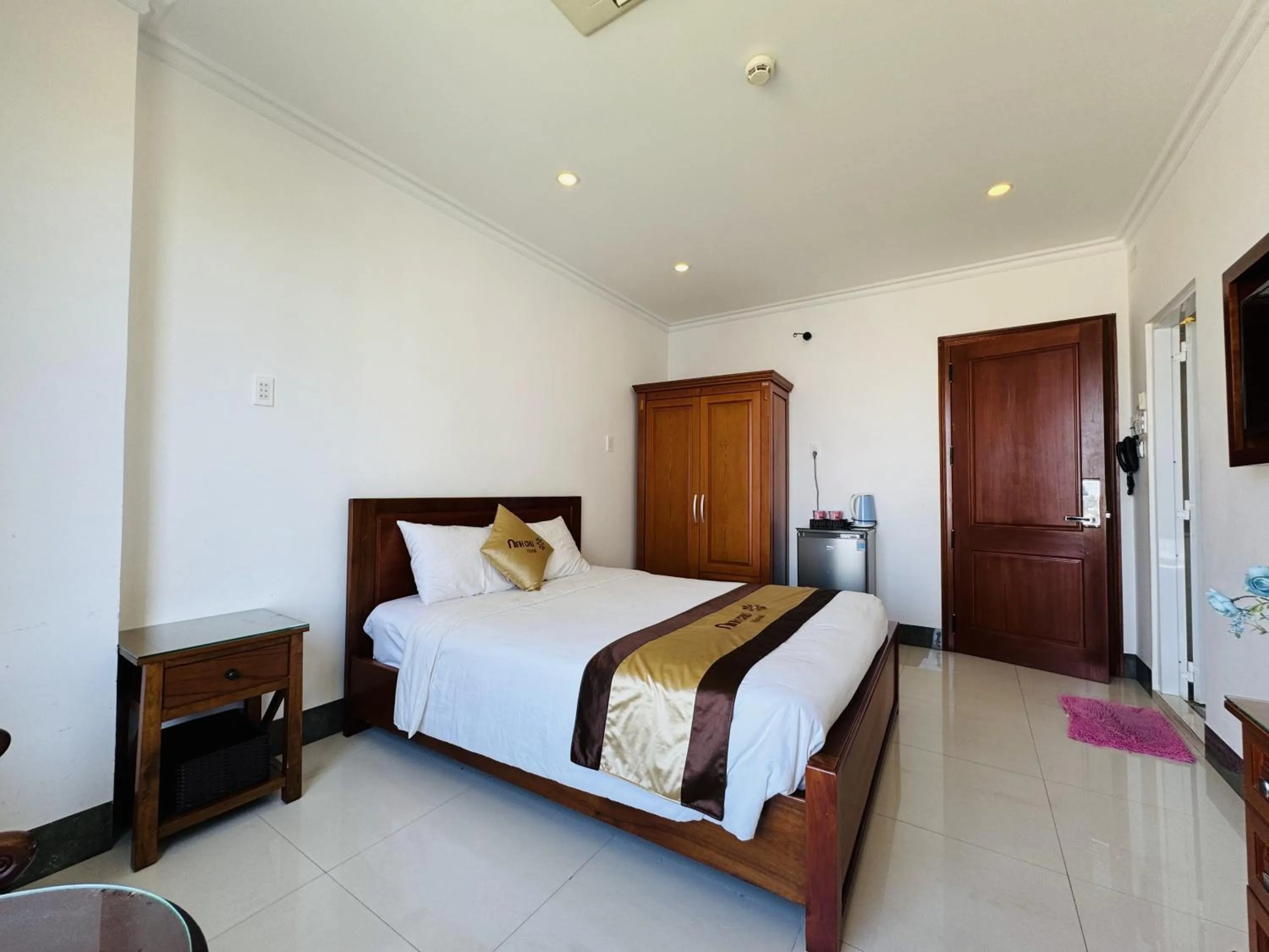 Bed in Khách Sạn Ninh Chữ