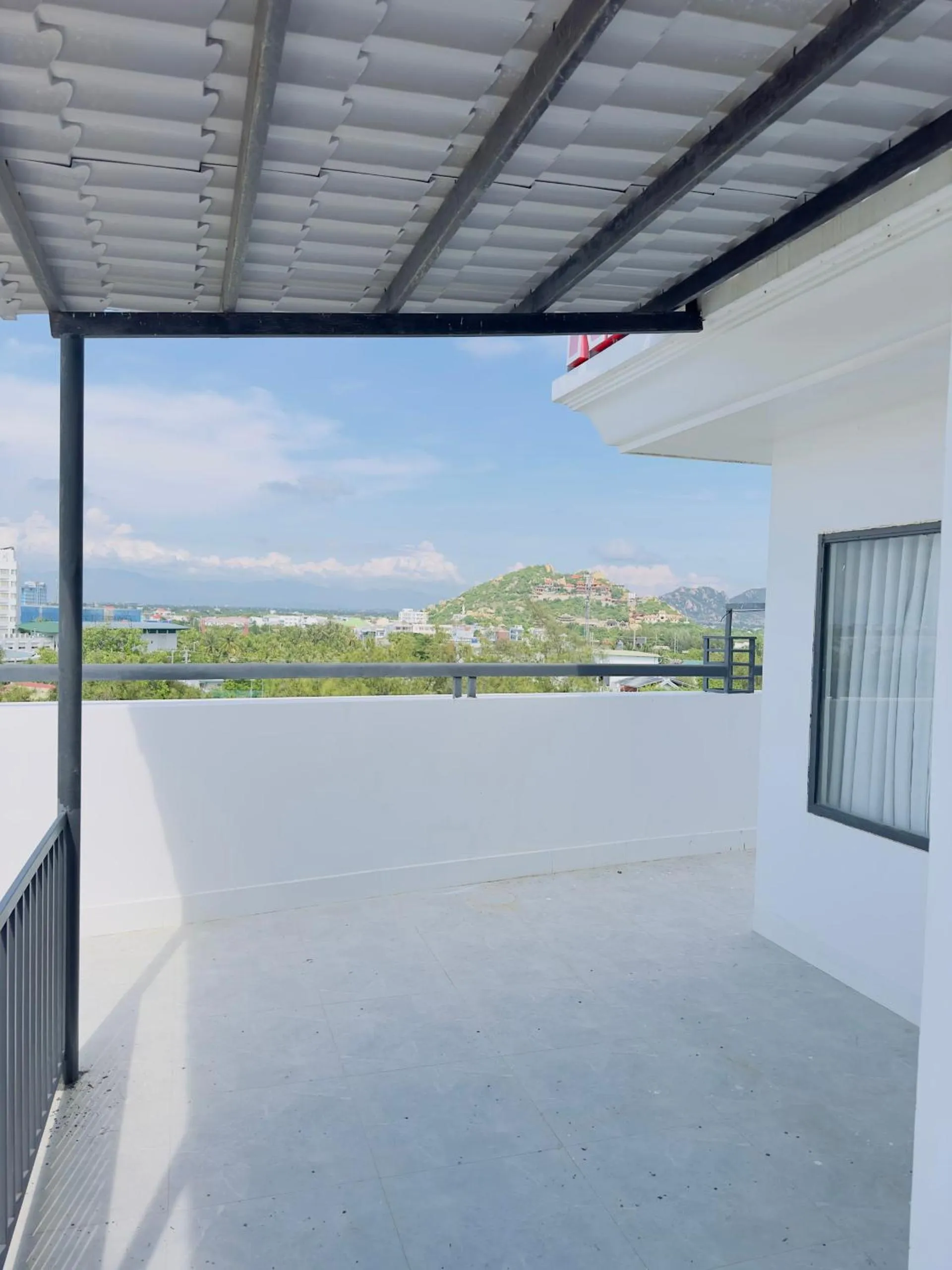 Mountain view in Khách Sạn Ninh Chữ