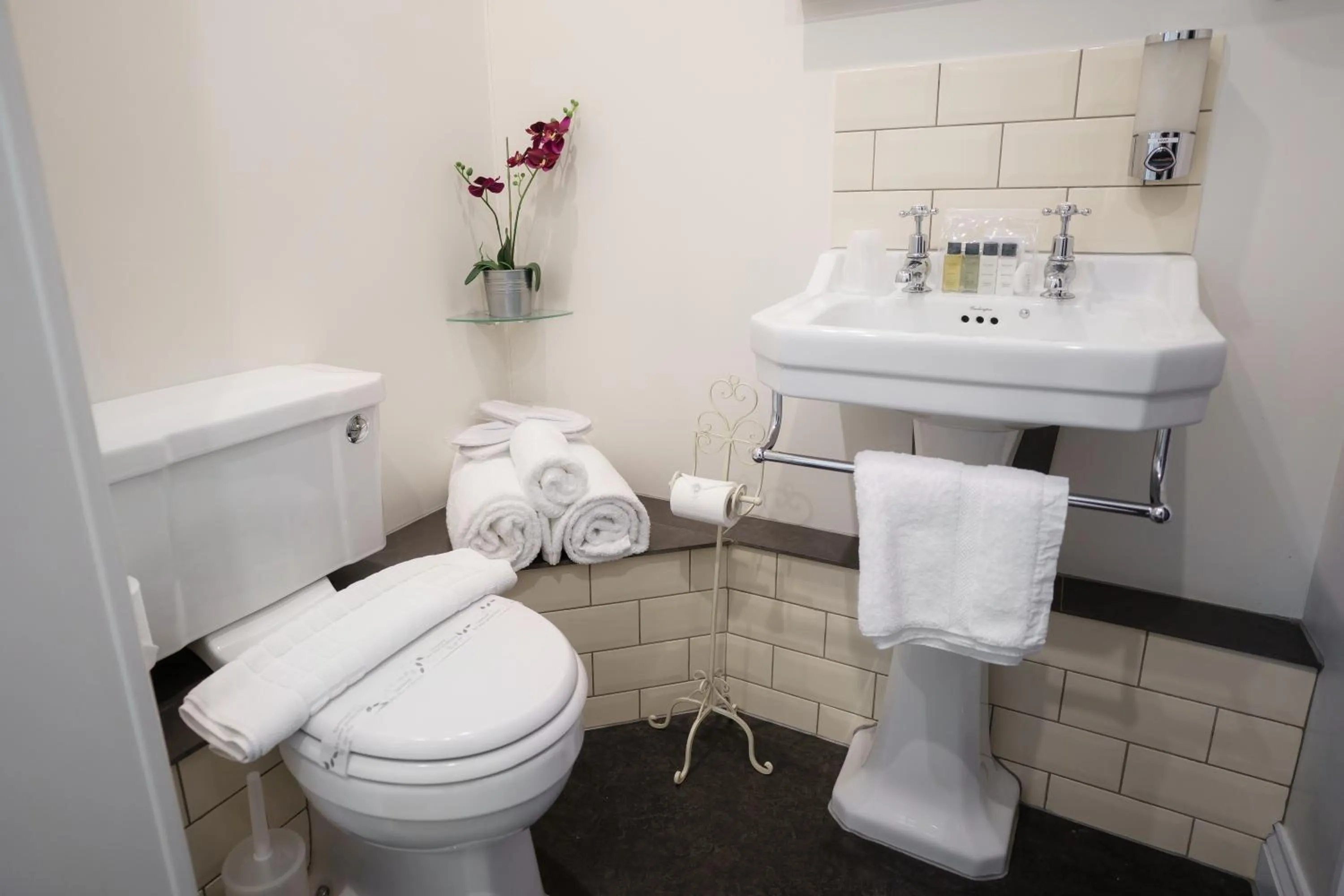 The Limes By Luigis Al Fresco