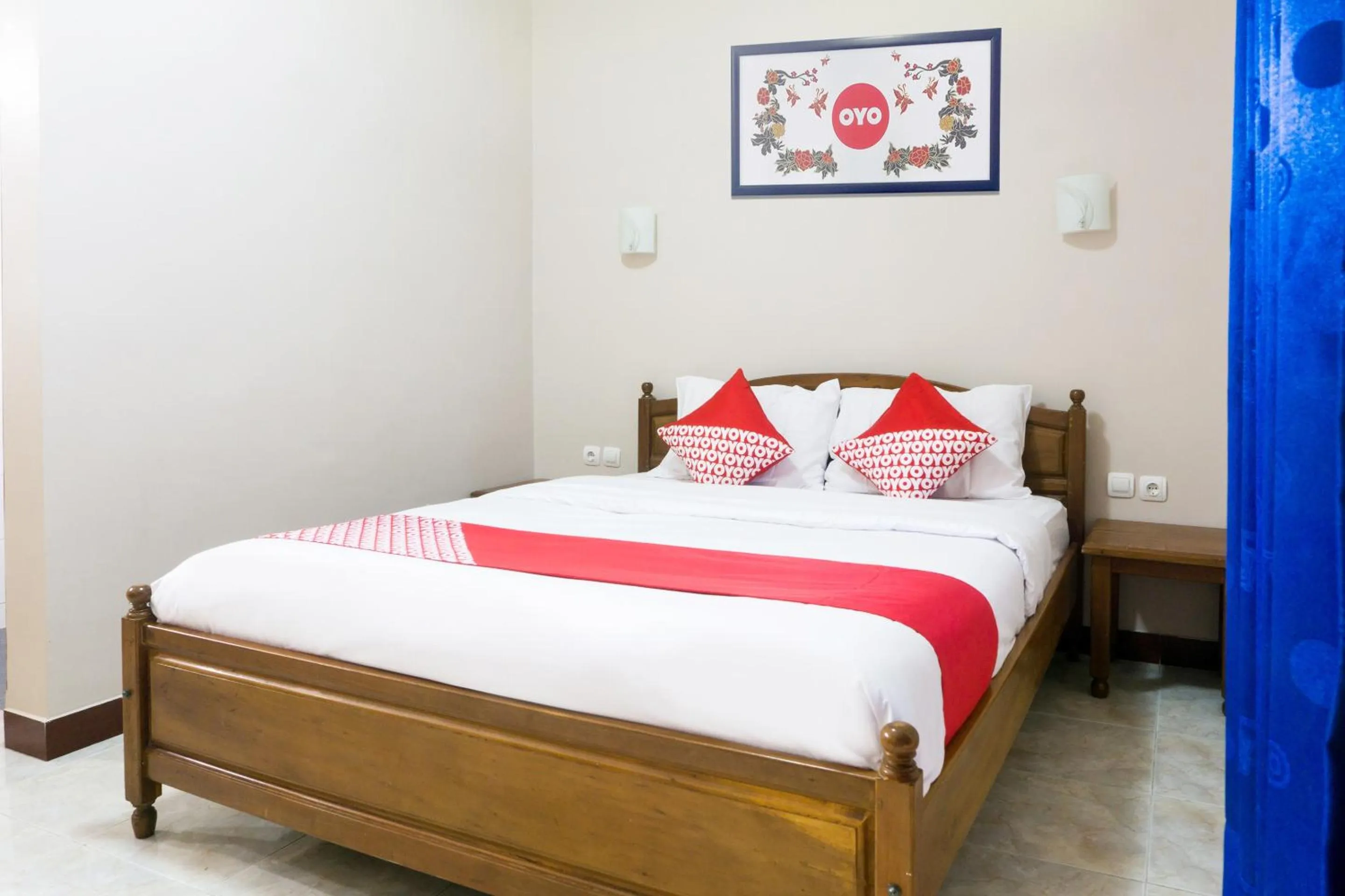 Bedroom, Bed in Hotel O Srikandi Hotel