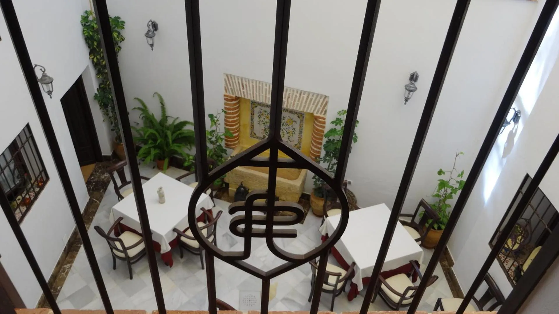 Patio in La Posada Del Infante