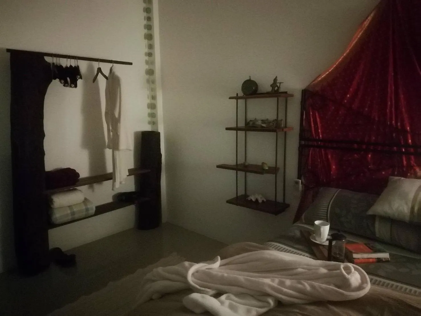 Bedroom, Bed in Rec Art (House of recycle+Art)