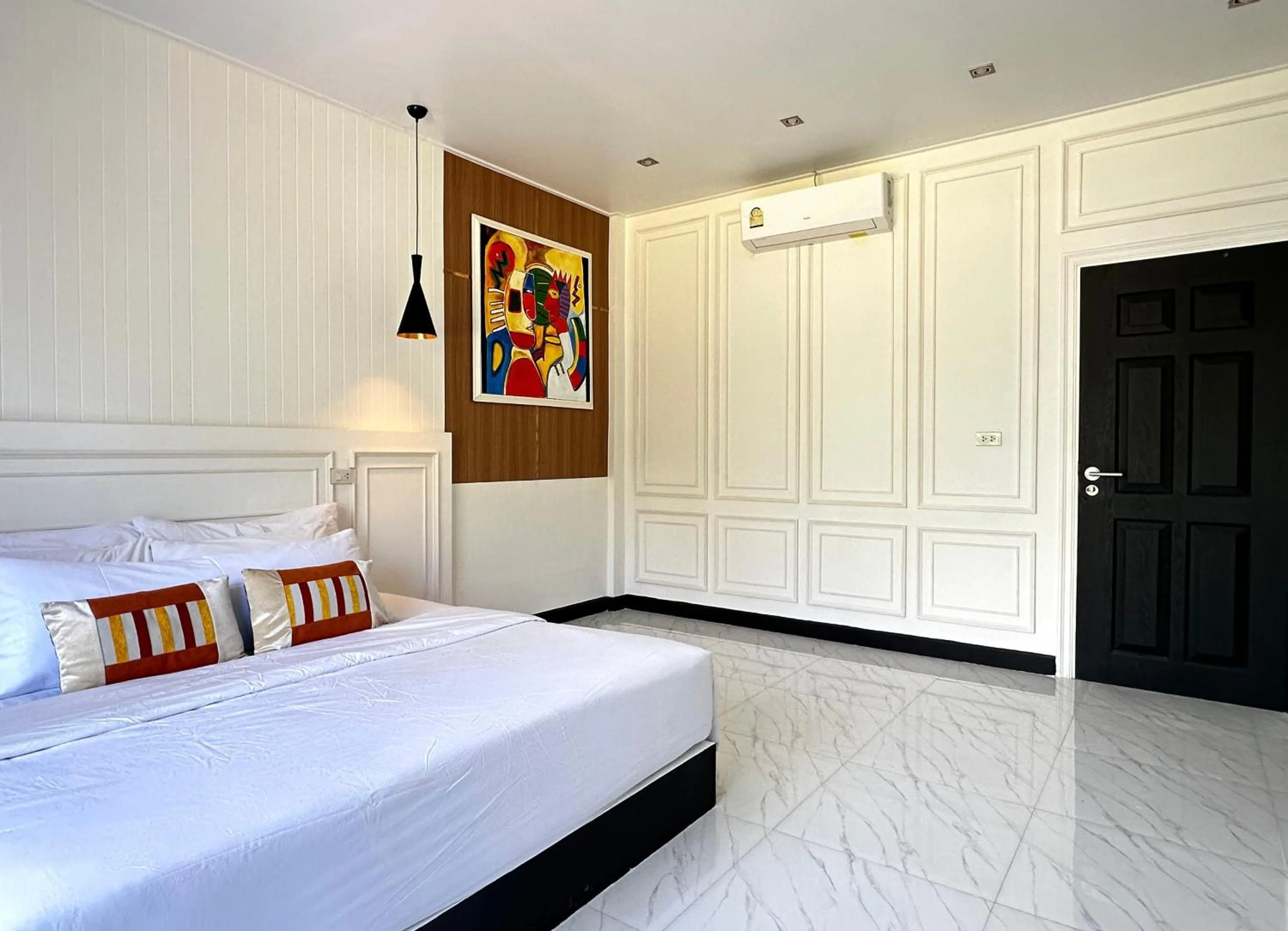 Photo of the whole room, Bed in Koh Kood BED's