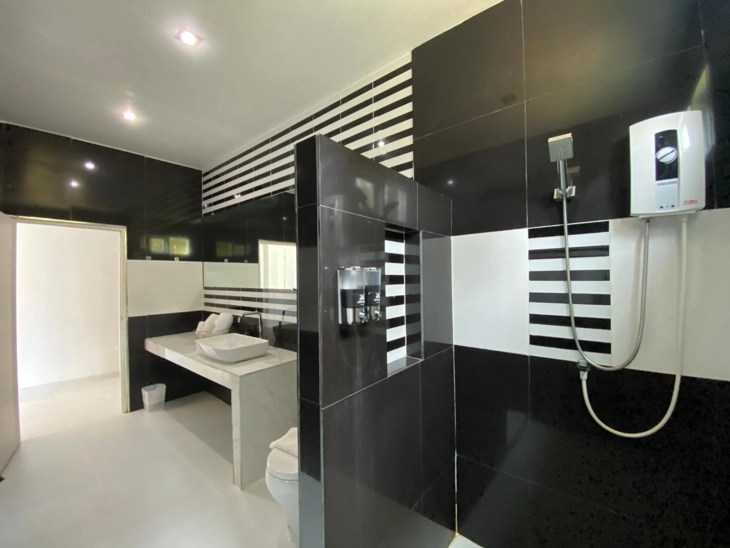 Bathroom in Koh Kood BED's