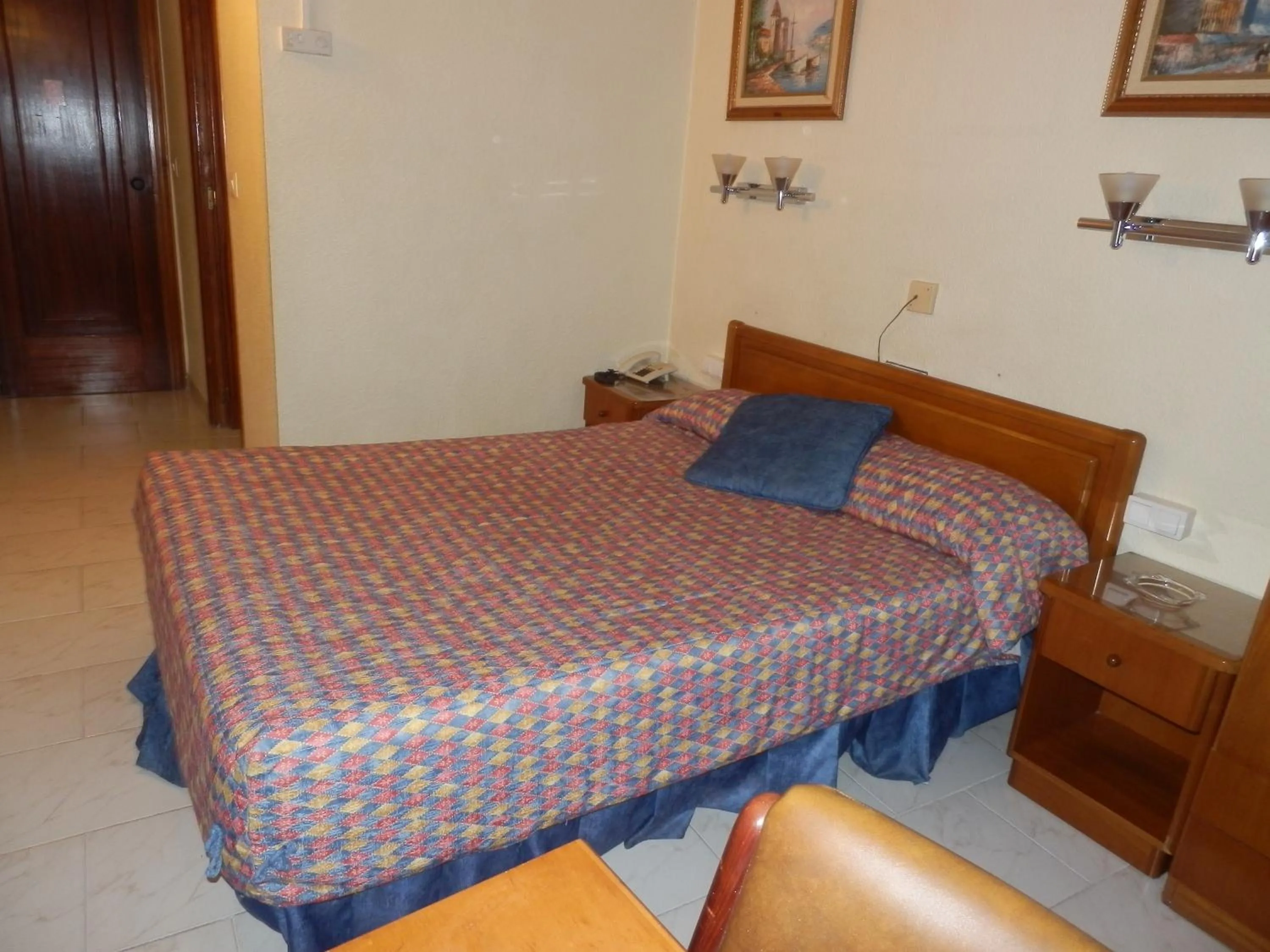 Photo of the whole room, Bed in Hotel Restaurante Salvadora