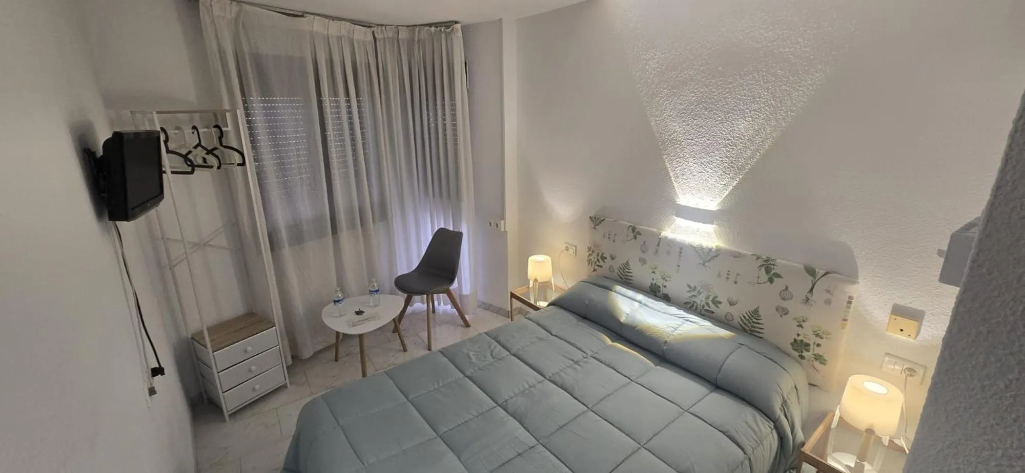 Bed in Hotel Restaurante Salvadora