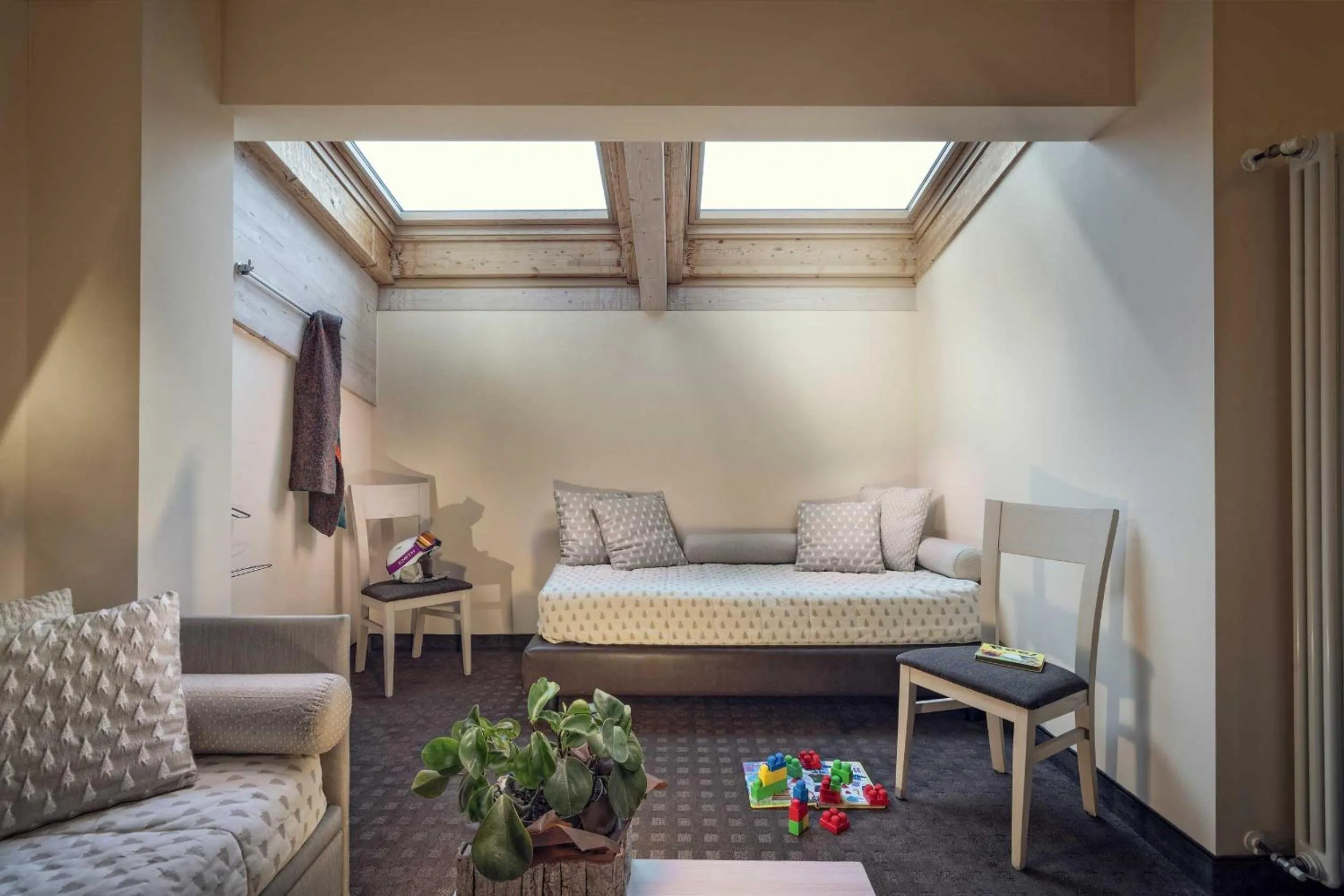 Bedroom, Bed in Brenta Dolomites