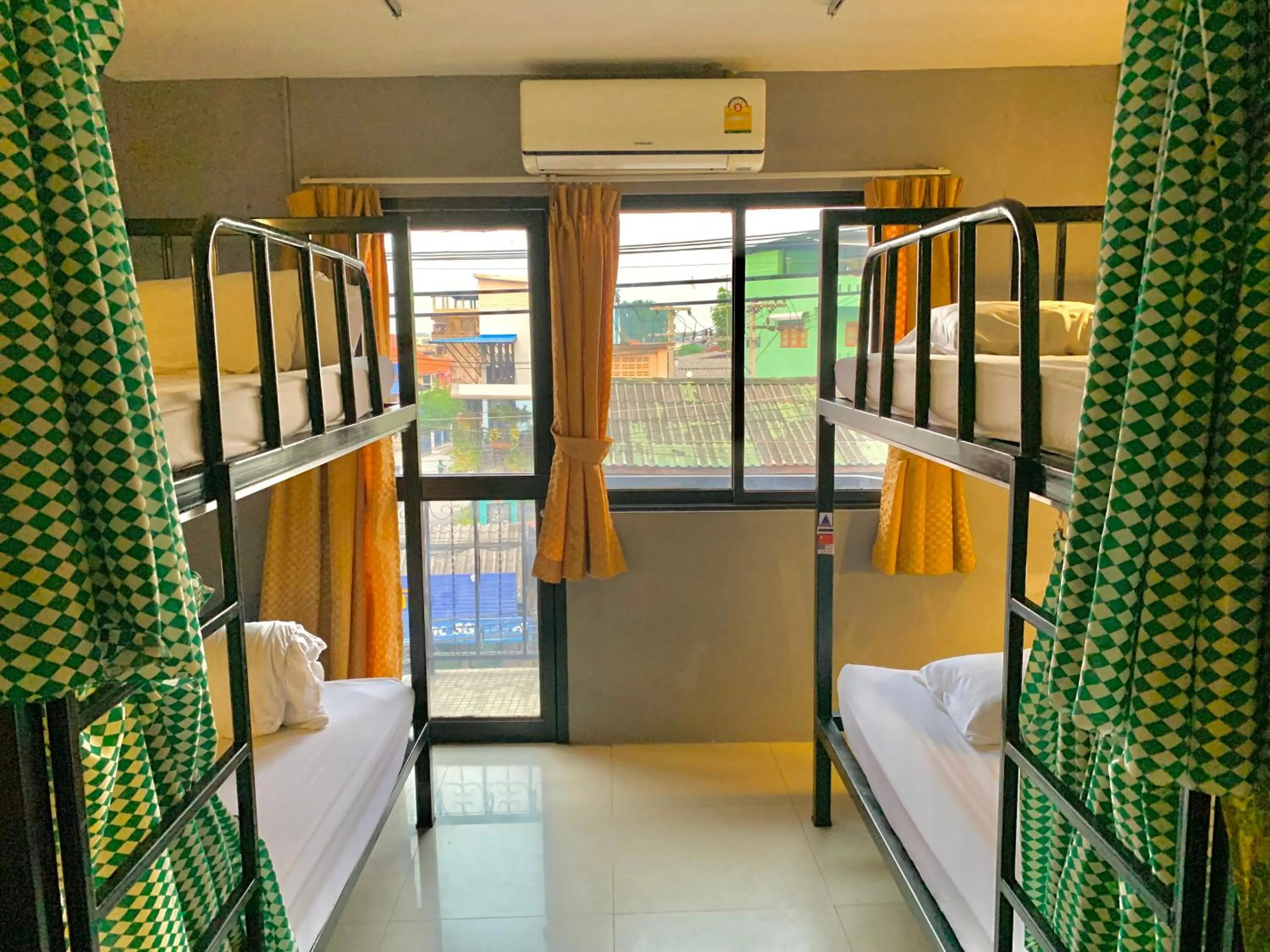 Bed in Doze Hostel