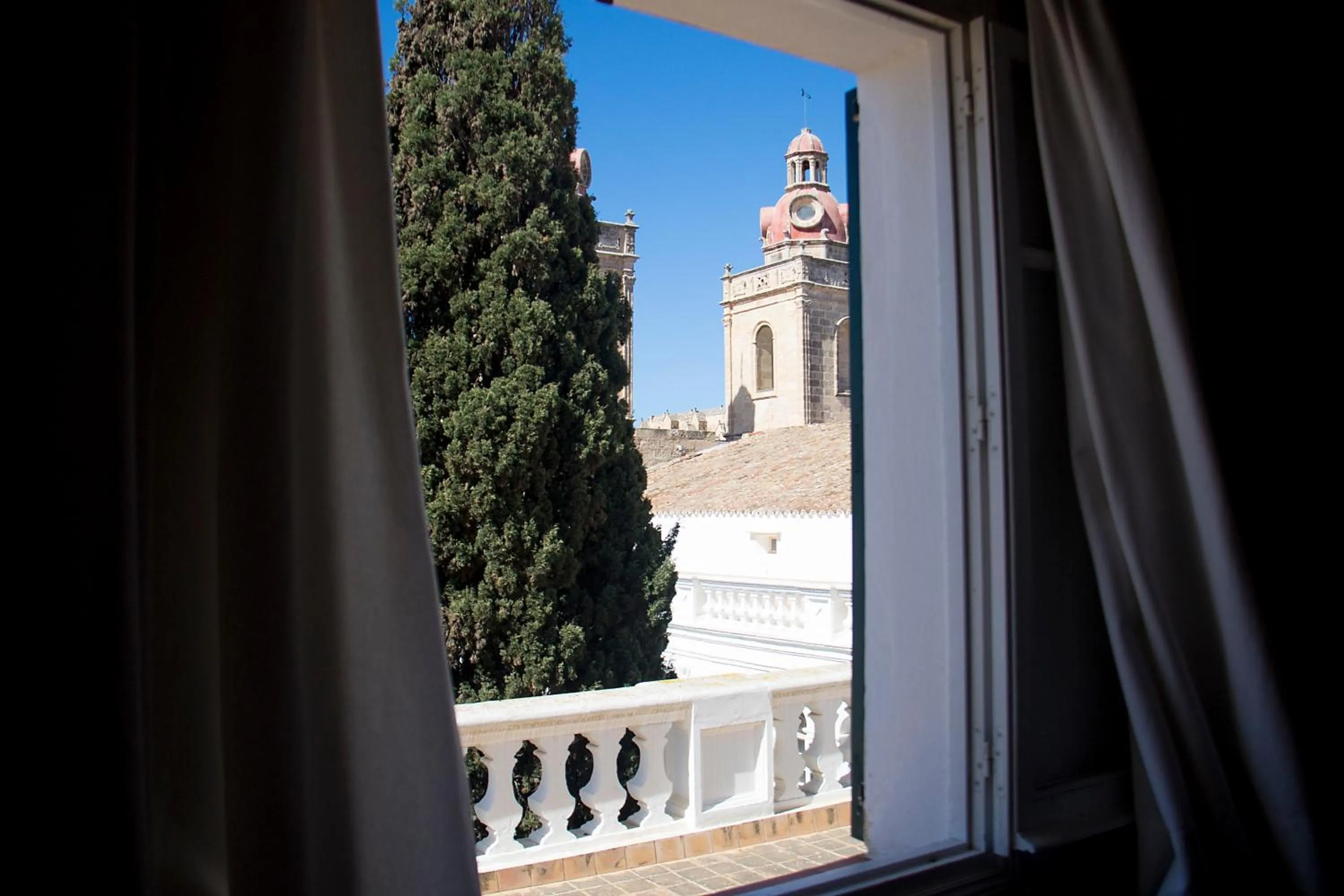 Day in Grupoandria El Claustre de Ciutadella - HOSPEDERIA