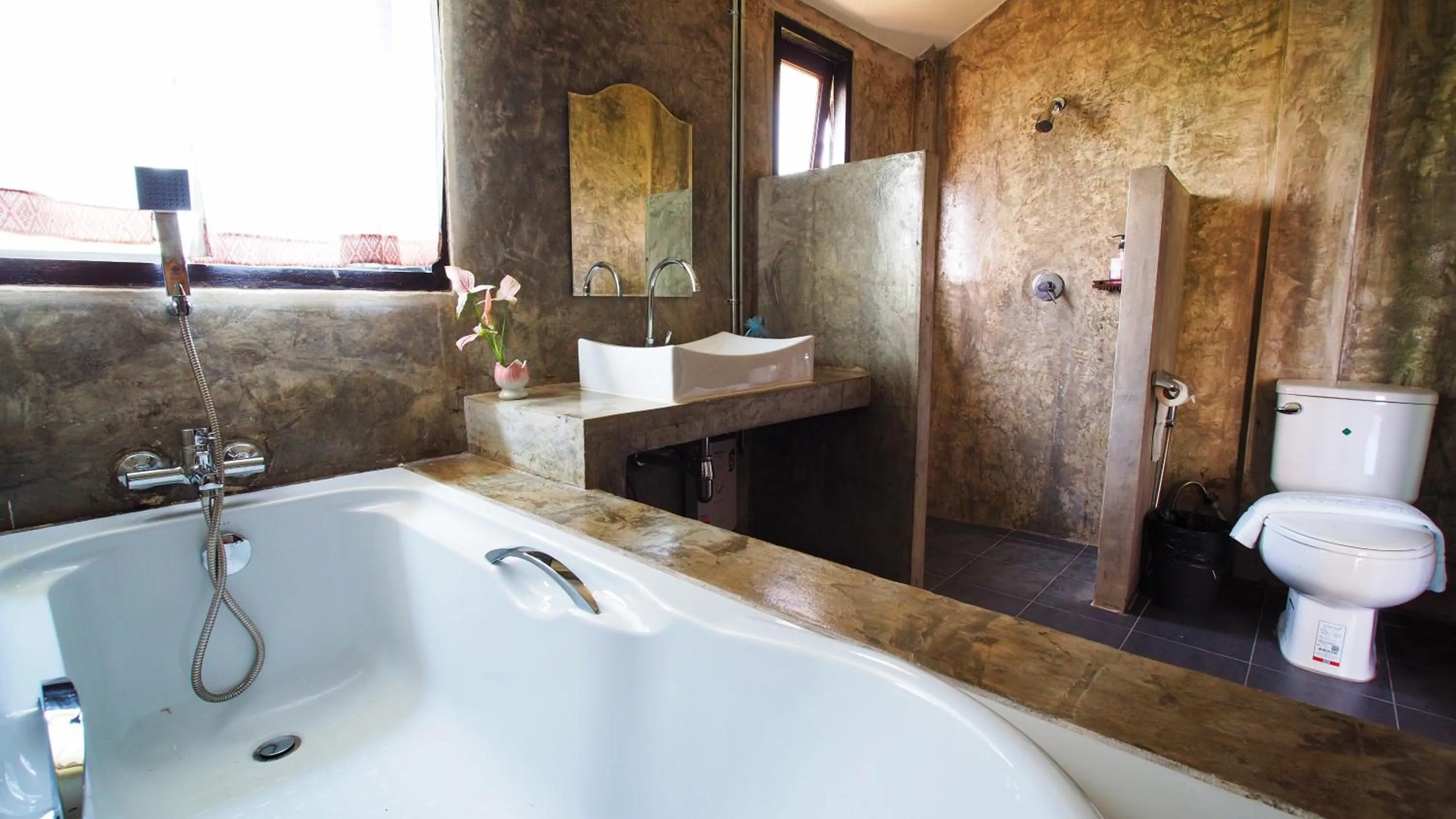 Shower in Pround Nan Cottage