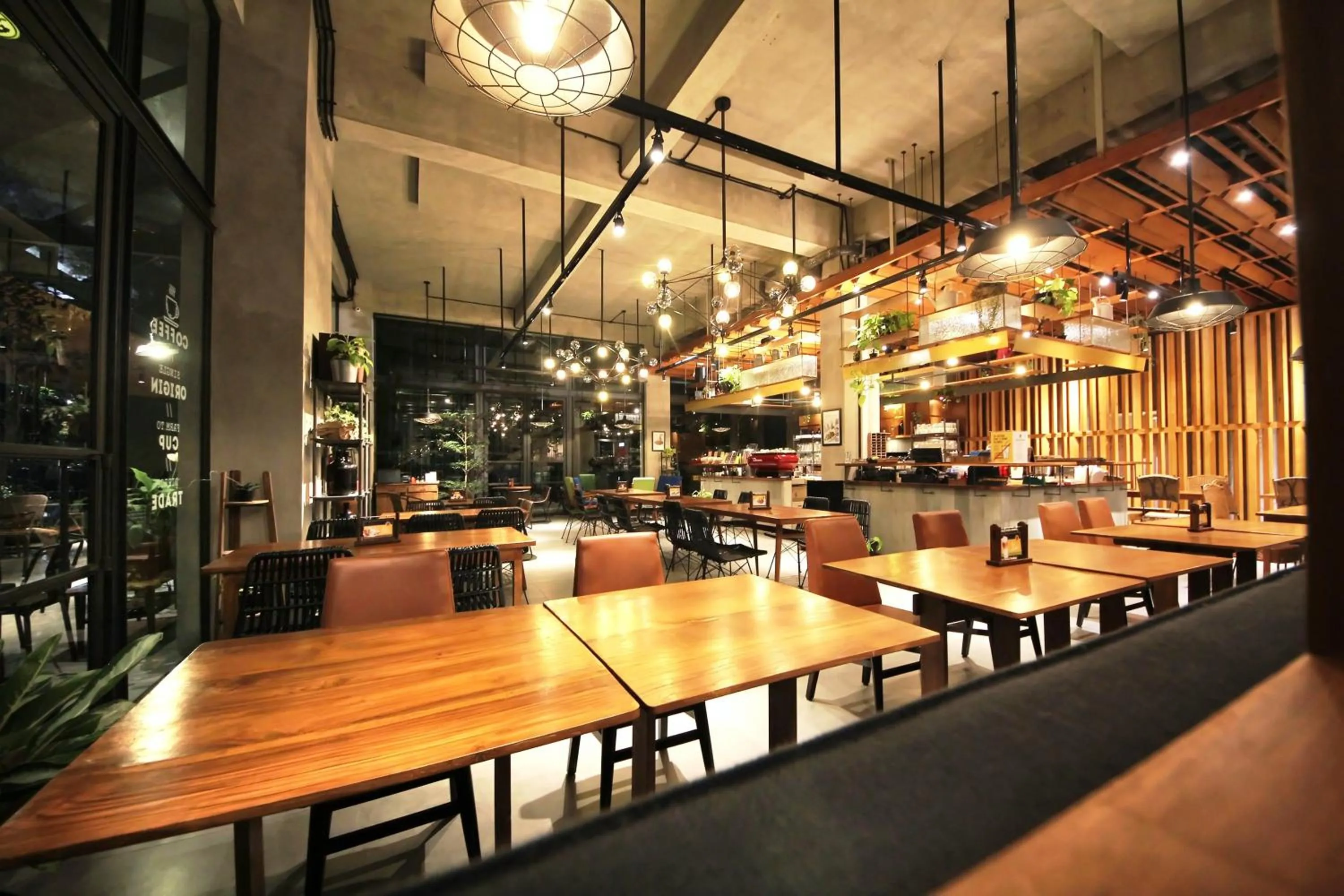 Restaurant/places to eat in Hay Bandung