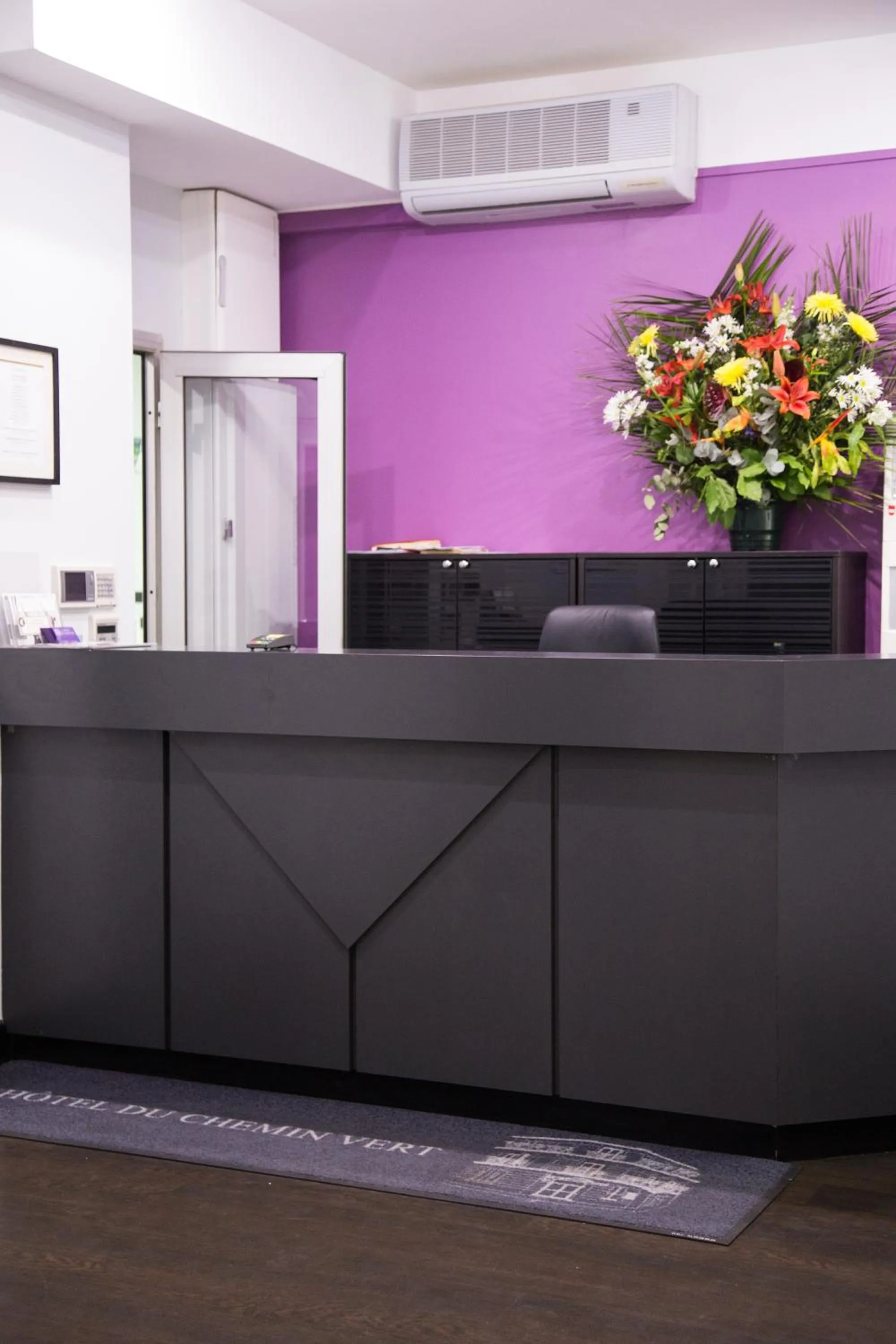 Lobby or reception in Hotel du Chemin Vert