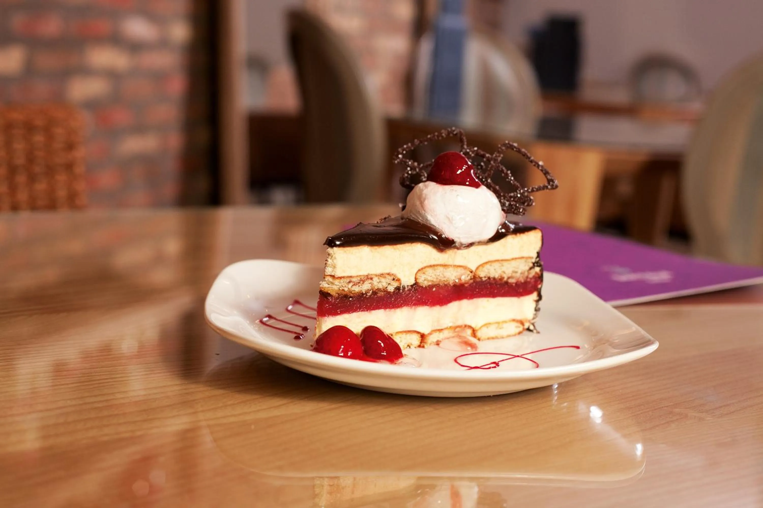 Food and drinks in Hotel Palisad