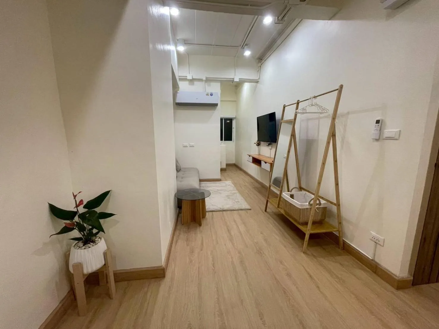 TV and multimedia, Bed in Shade House - Phuket Downtown