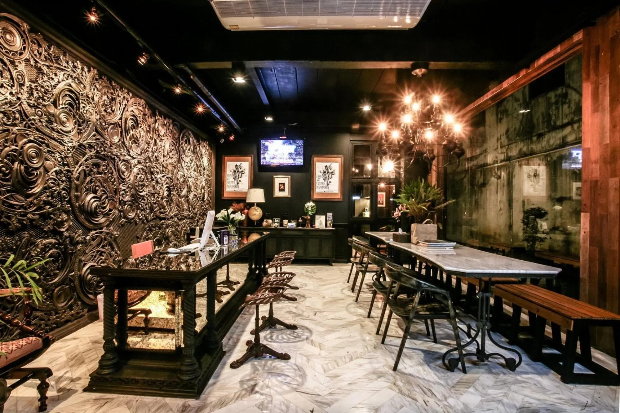 Lobby or reception in Shade House - Phuket Downtown