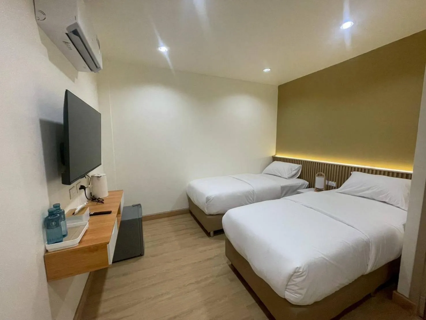 Bed in Shade House - Phuket Downtown