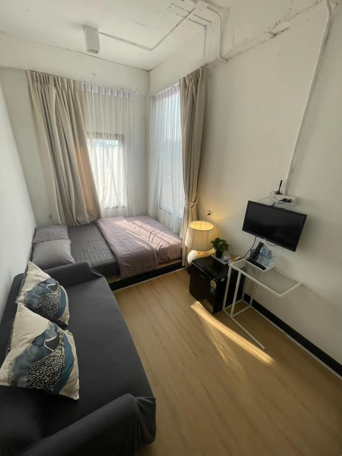 Photo of the whole room, Bed in Shade House - Phuket Downtown