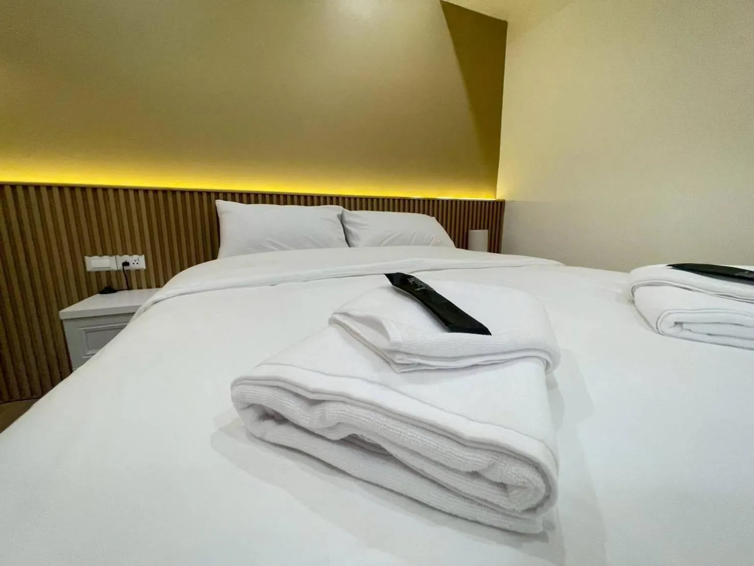 Bed in Shade House - Phuket Downtown